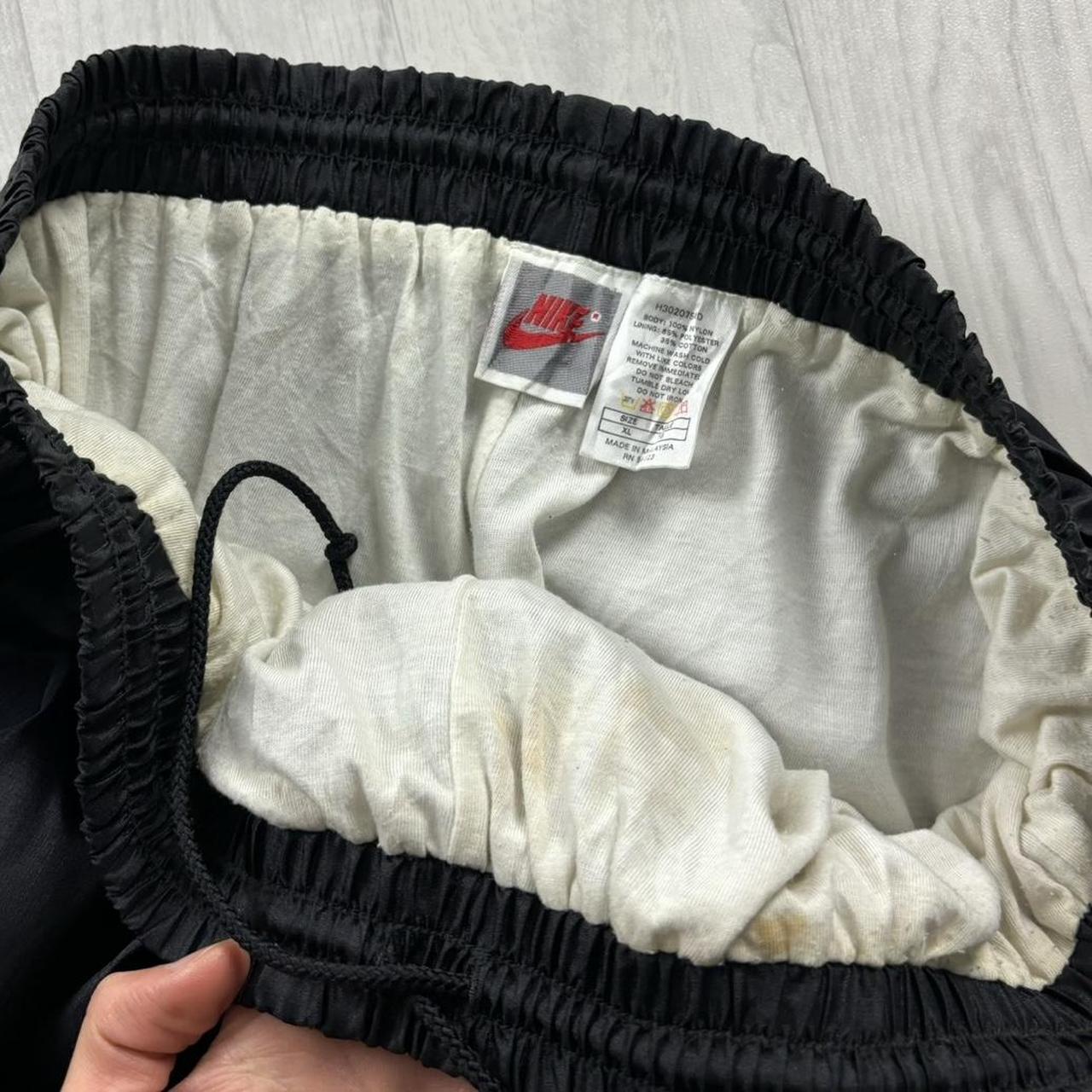 VINTAGE 90s NIKE BAGGY TRACKSUIT BOTTOMS BLACK