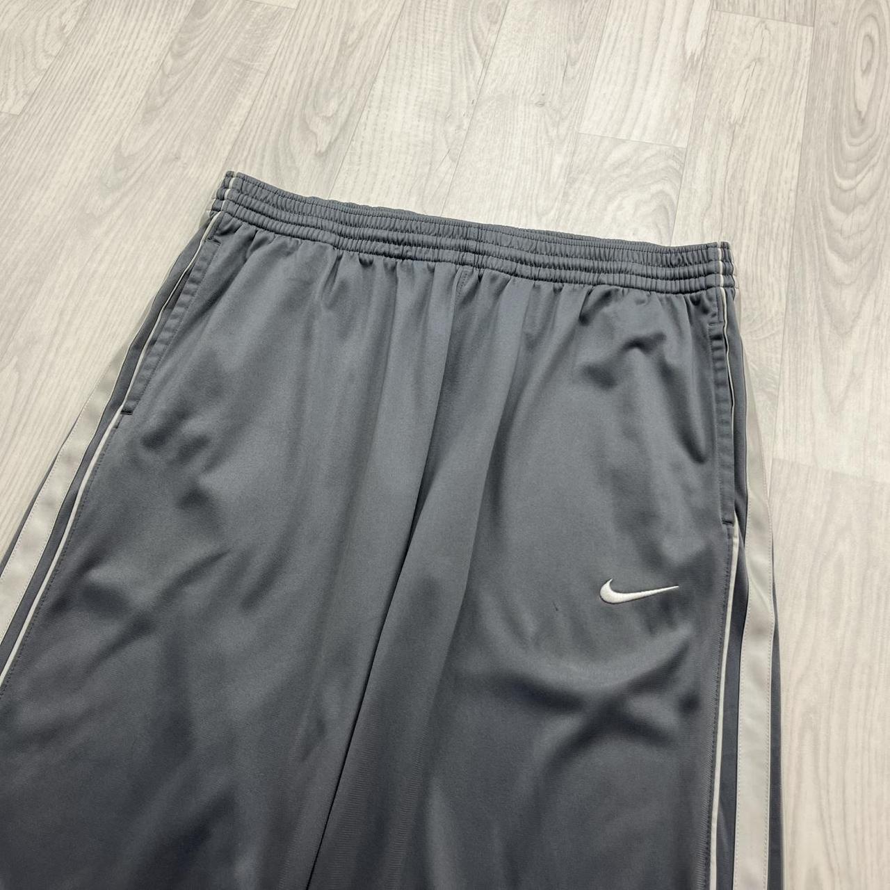 VINTAGE Y2K NIKE BASKETBALL WIDE LEG BAGGY TRACKSUIT BOTTOMS GREY