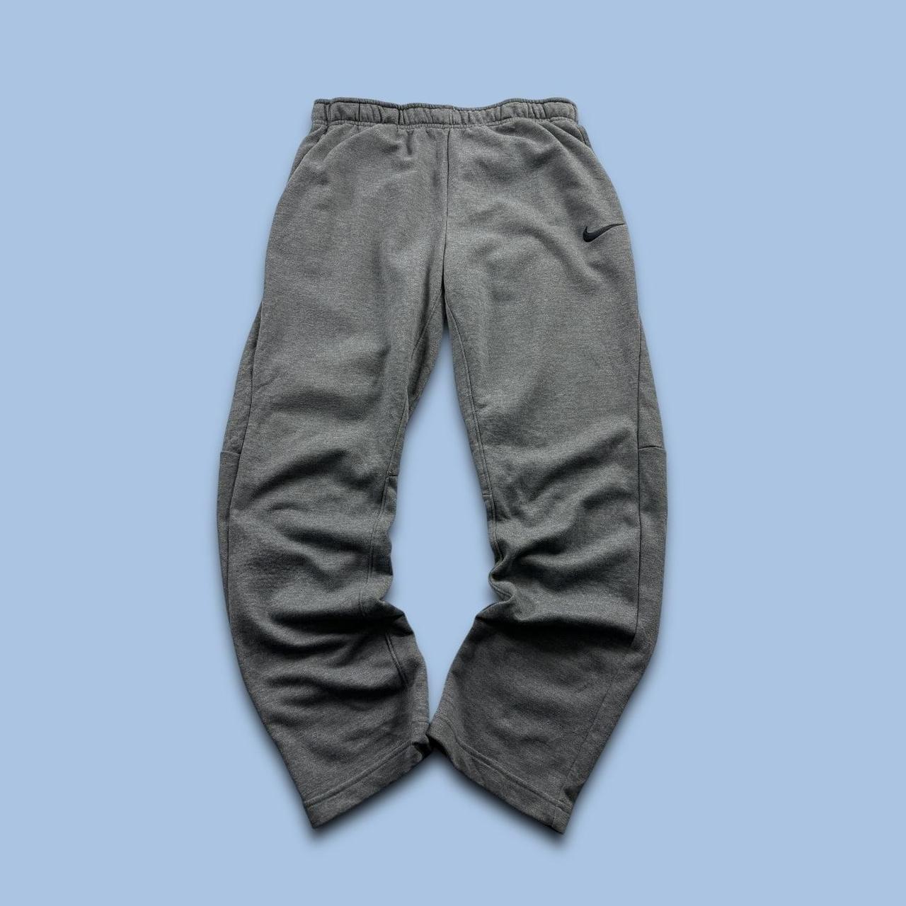 NIKE DRI FIT SWEATPANTS GREY