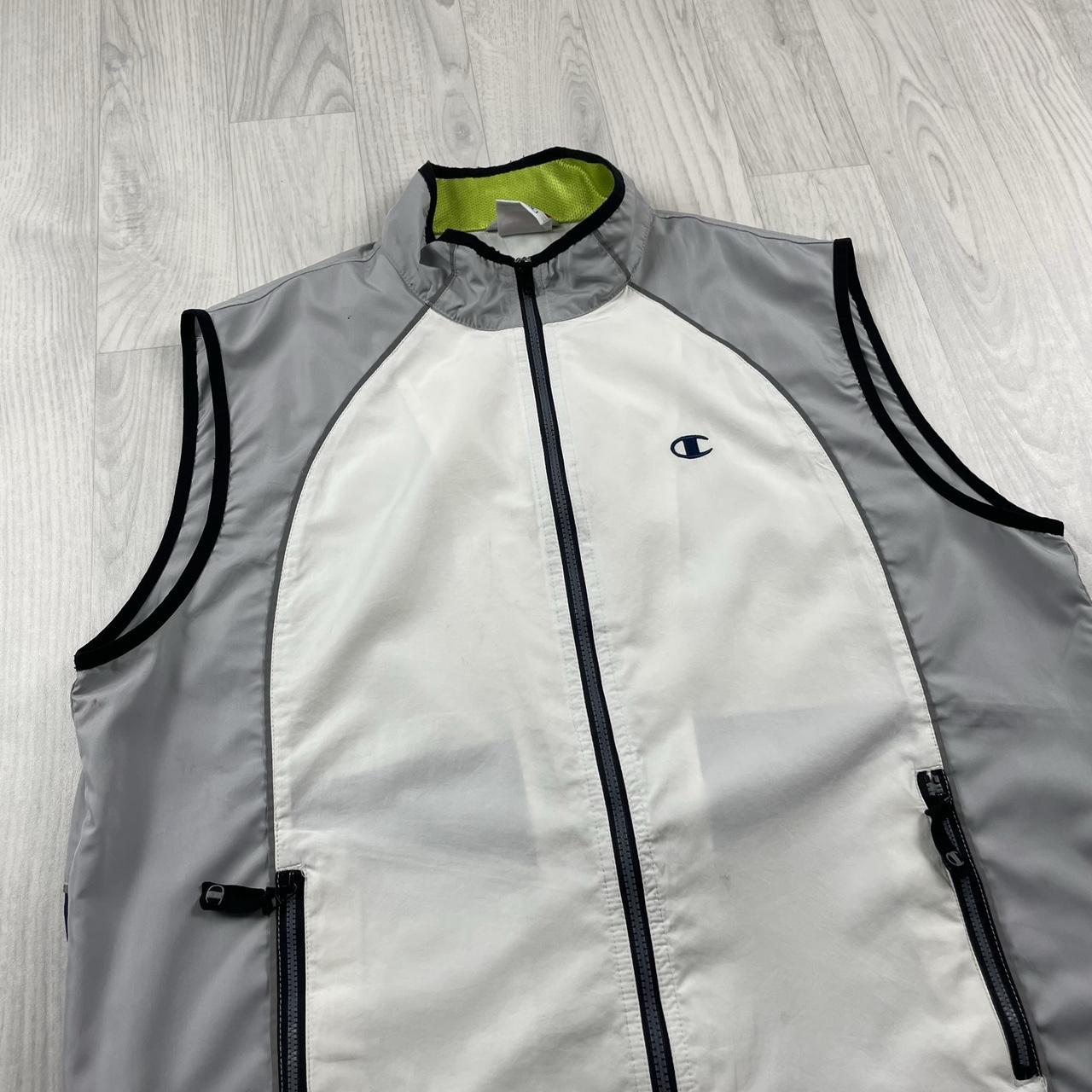 VINTAGE 00s CHAMPION LIGHTWEIGHT BODY WARMER VEST JACKET WHITE