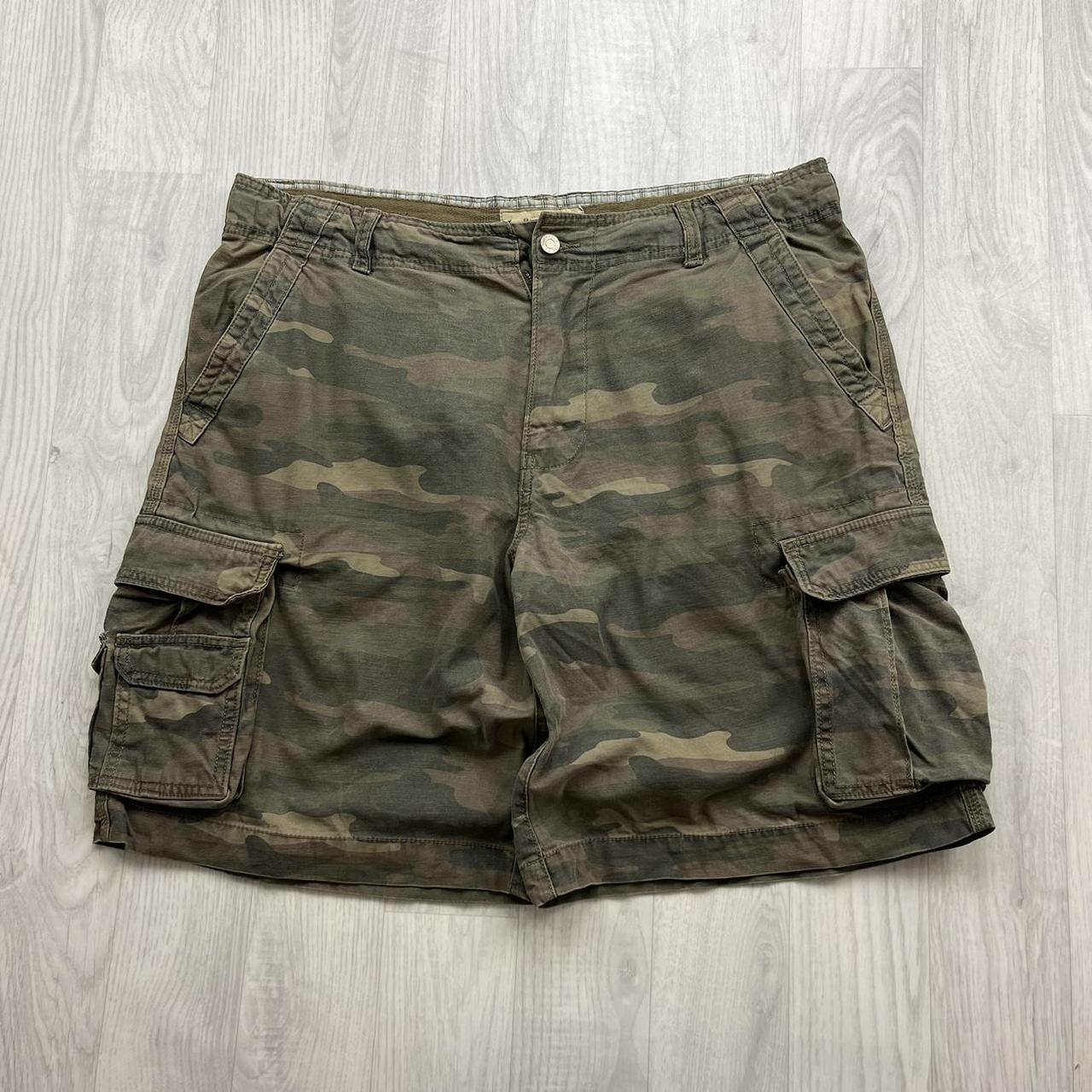 VINTAGE Y2K FADED GLORY BAGGY CAMO CARGO SHORTS