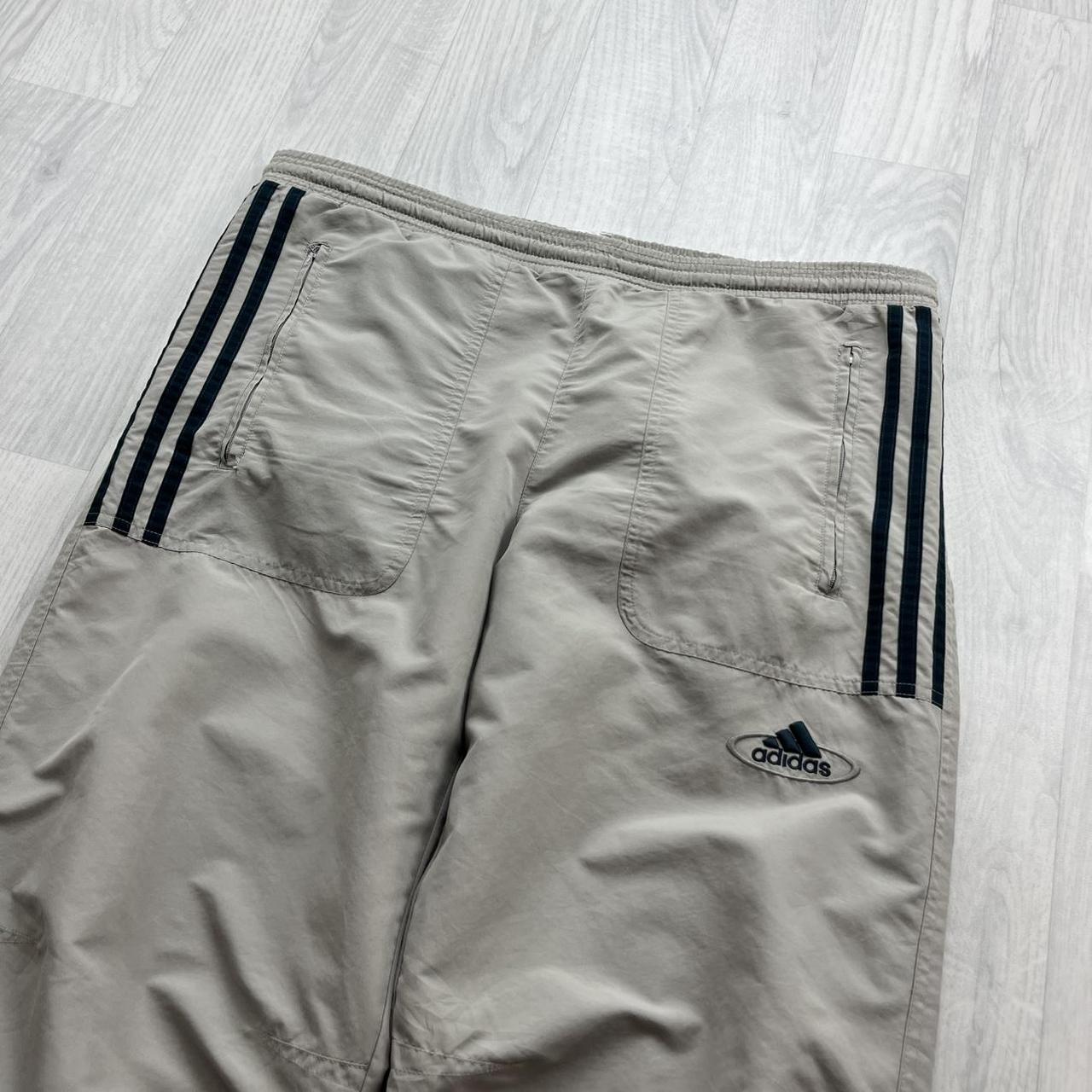 VINTAGE 90s ADIDAS SIDE STRIPE BAGGY TRACKSUIT BOTTOMS BEIGE