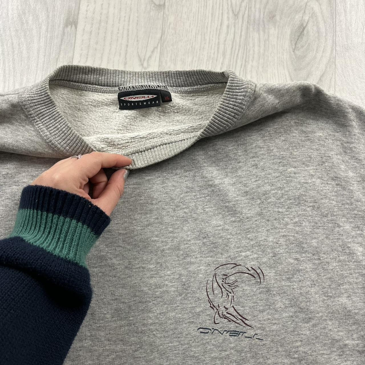 VINTAGE Y2K O’NEILL GRAPHIC SWEATSHIRT GREY