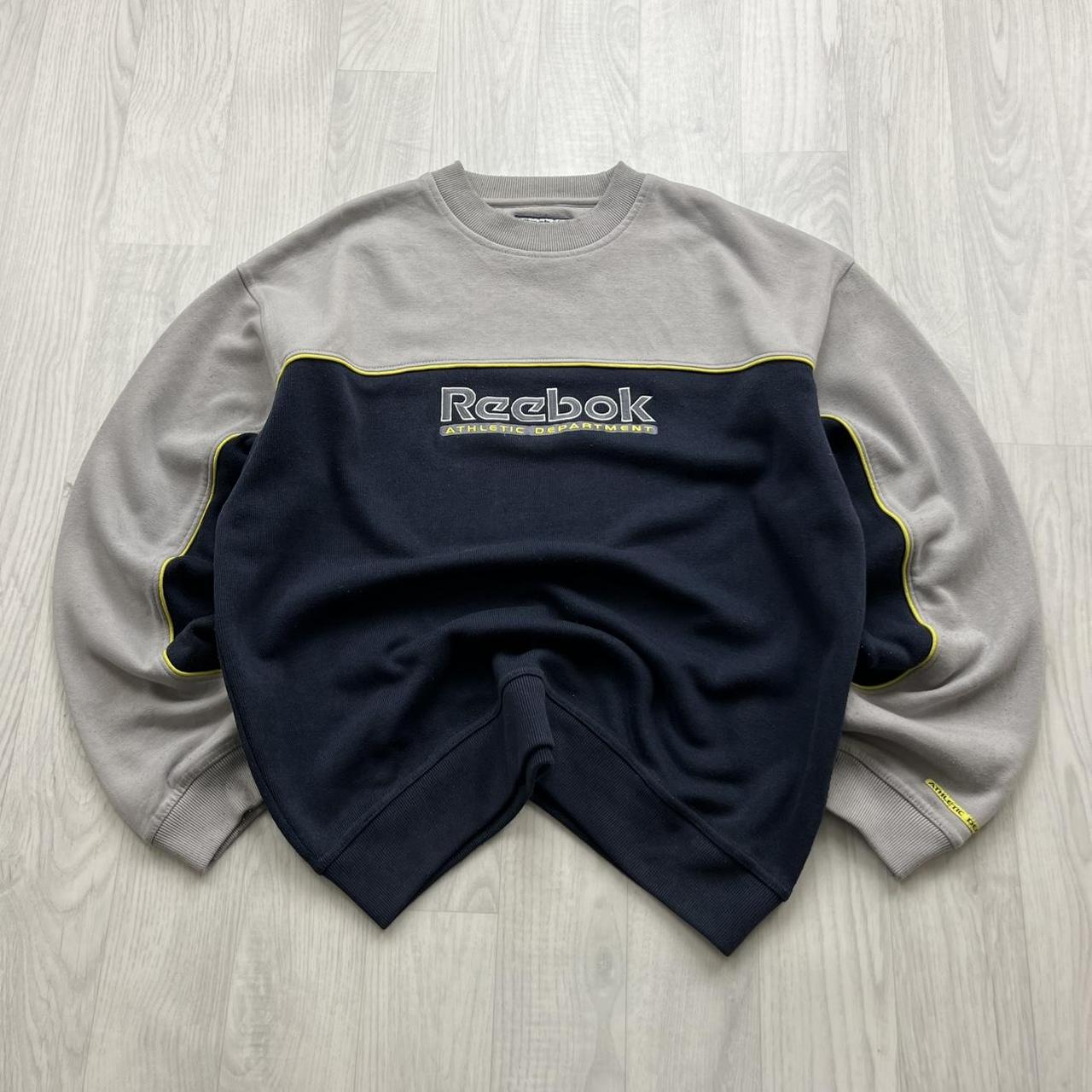 VINTAGE Y2K REEBOK SPELLOUT SWEATSHIRT NAVY GREY