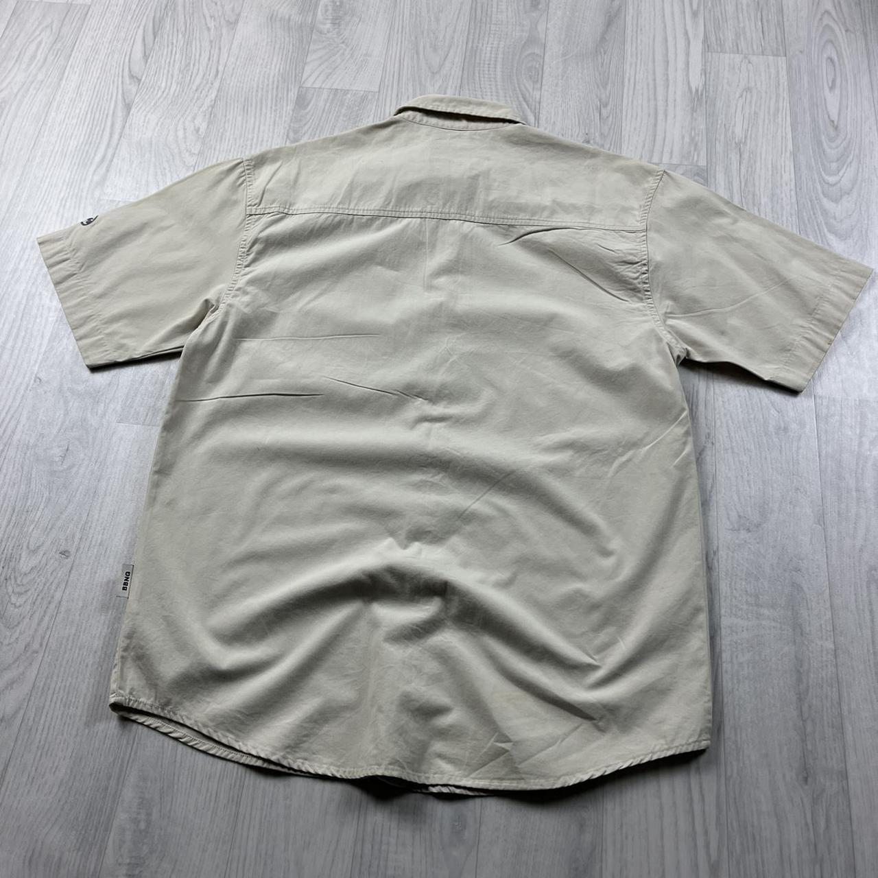 VINTAGE Y2K BILLABONG SHORT SLEEVE SHIRT CREAM