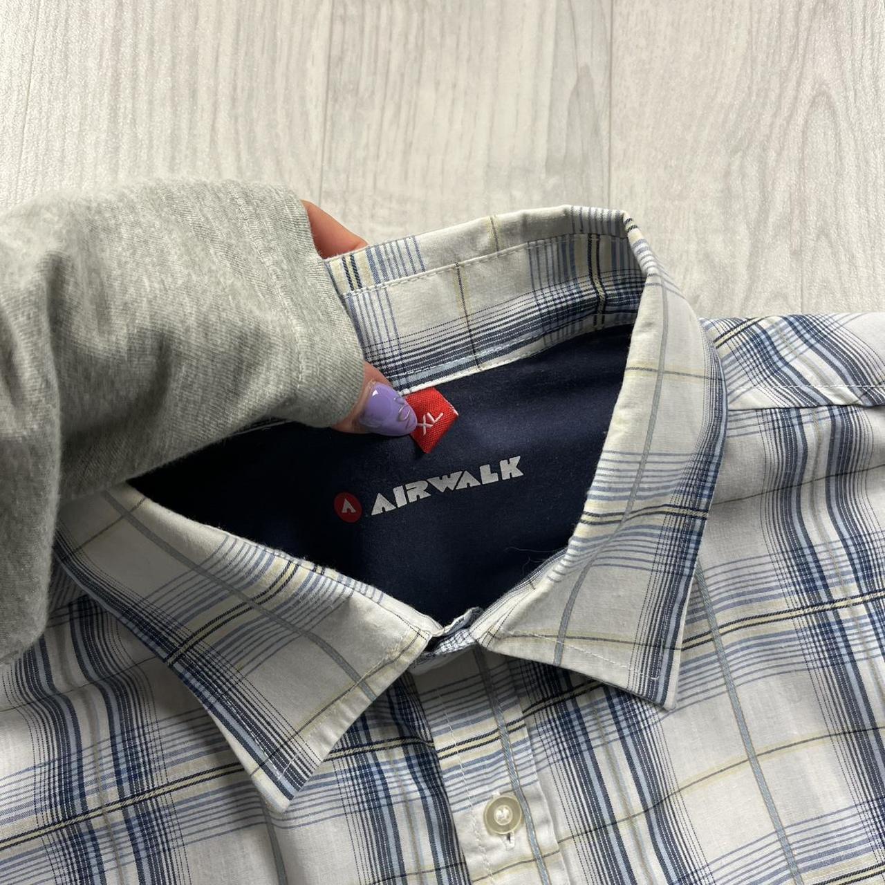 VINTAGE Y2K AIRWALK CHECKERED SHORT SLEEVE SHIRT WHITE