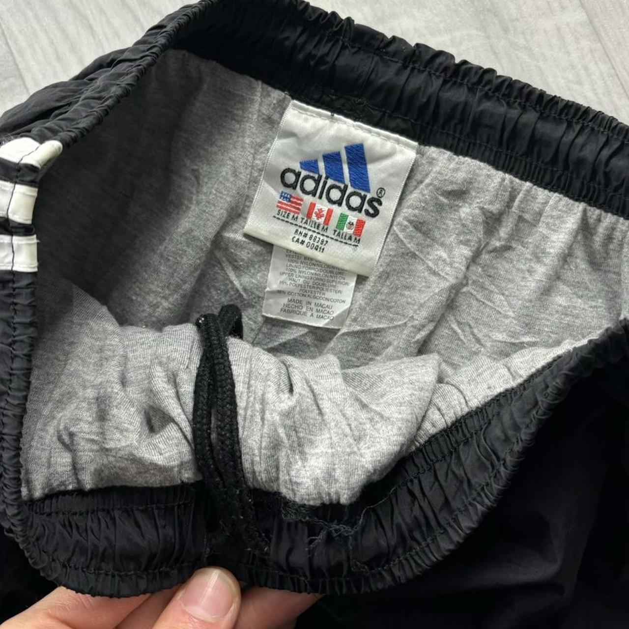 VINTAGE 90s ADIDAS BAGGY TRACKSUIT BOTTOMS BLACK