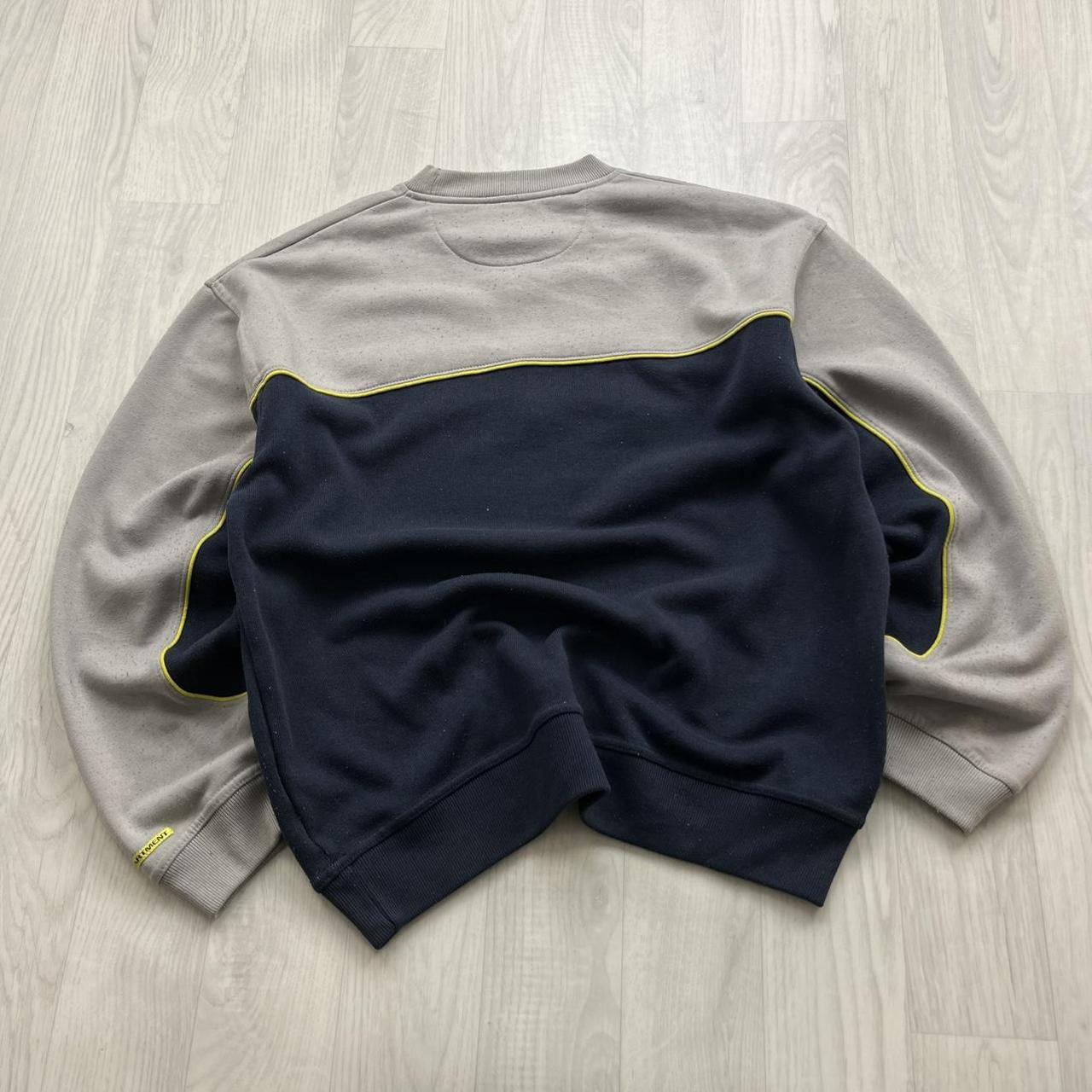 VINTAGE Y2K REEBOK SPELLOUT SWEATSHIRT NAVY GREY