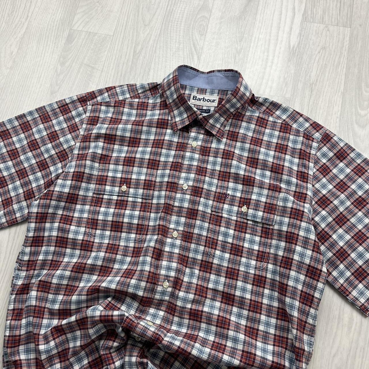 BARBOUR CHECKERED SHORT SLEEVE BUTTON UP SHIRT BURGUNDY / BLUE