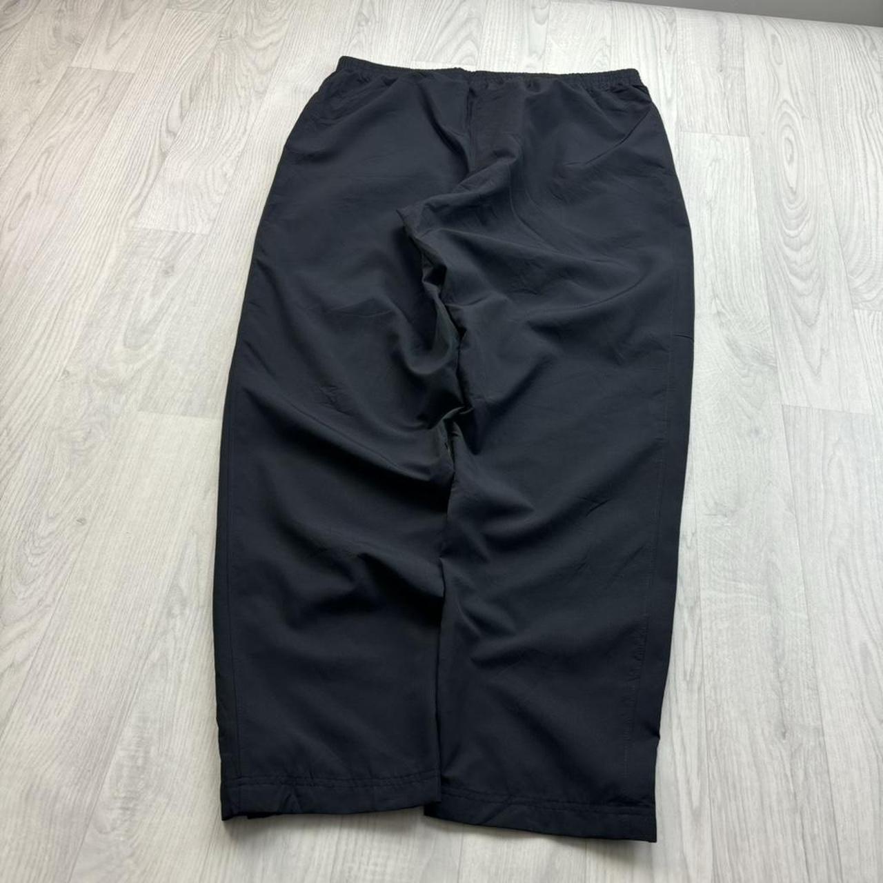 VINTAGE Y2K UNDER ARMOUR BAGGY TRACKSUIT BOTTOMS BLACK