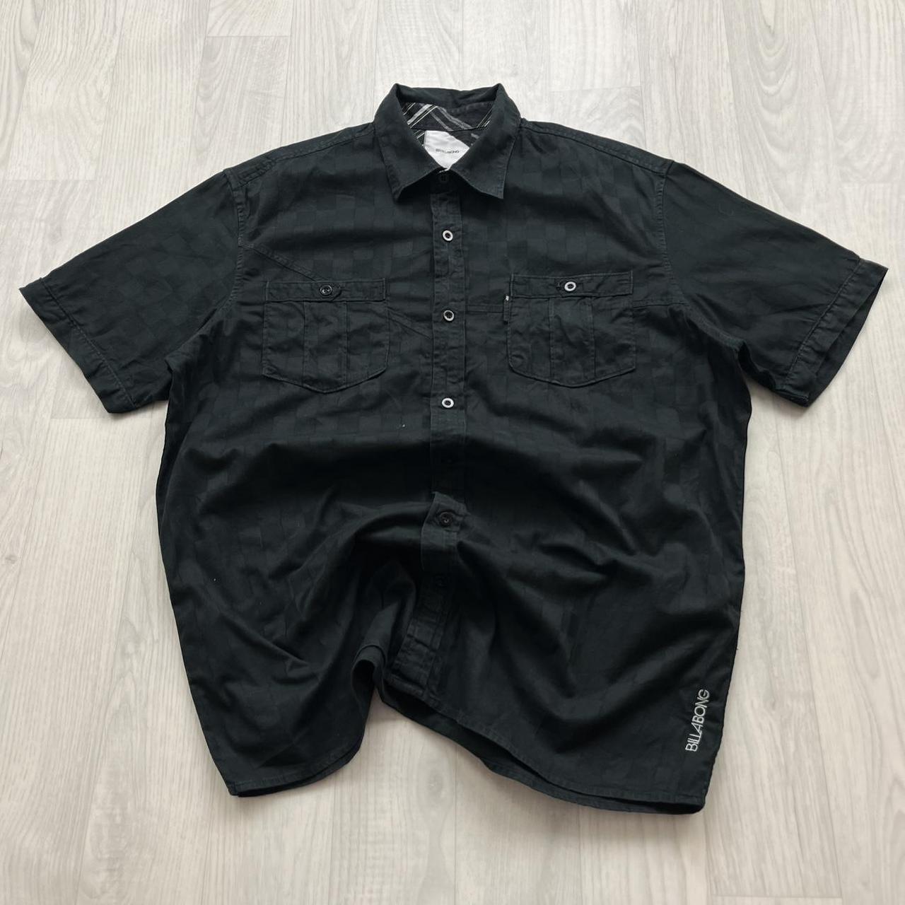 VINTAGE Y2K BILLABONG SHORT SLEEVE SHIRT BLACK