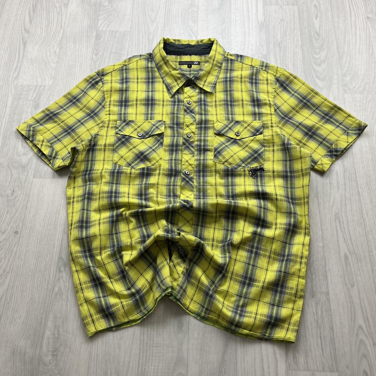 VINTAGE Y2K QUIKSILVER CHECKERED SHORT SLEEVE SHIRT YELLOW