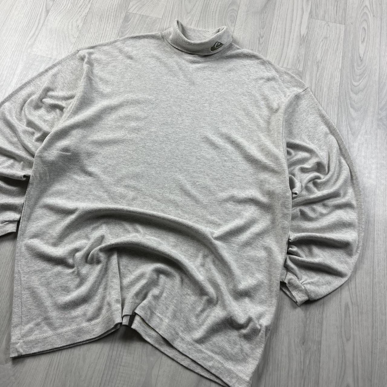 VINTAGE Y2K QUIKSILVER LONG SLEEVE TURTLENECK T SHIRT GREY