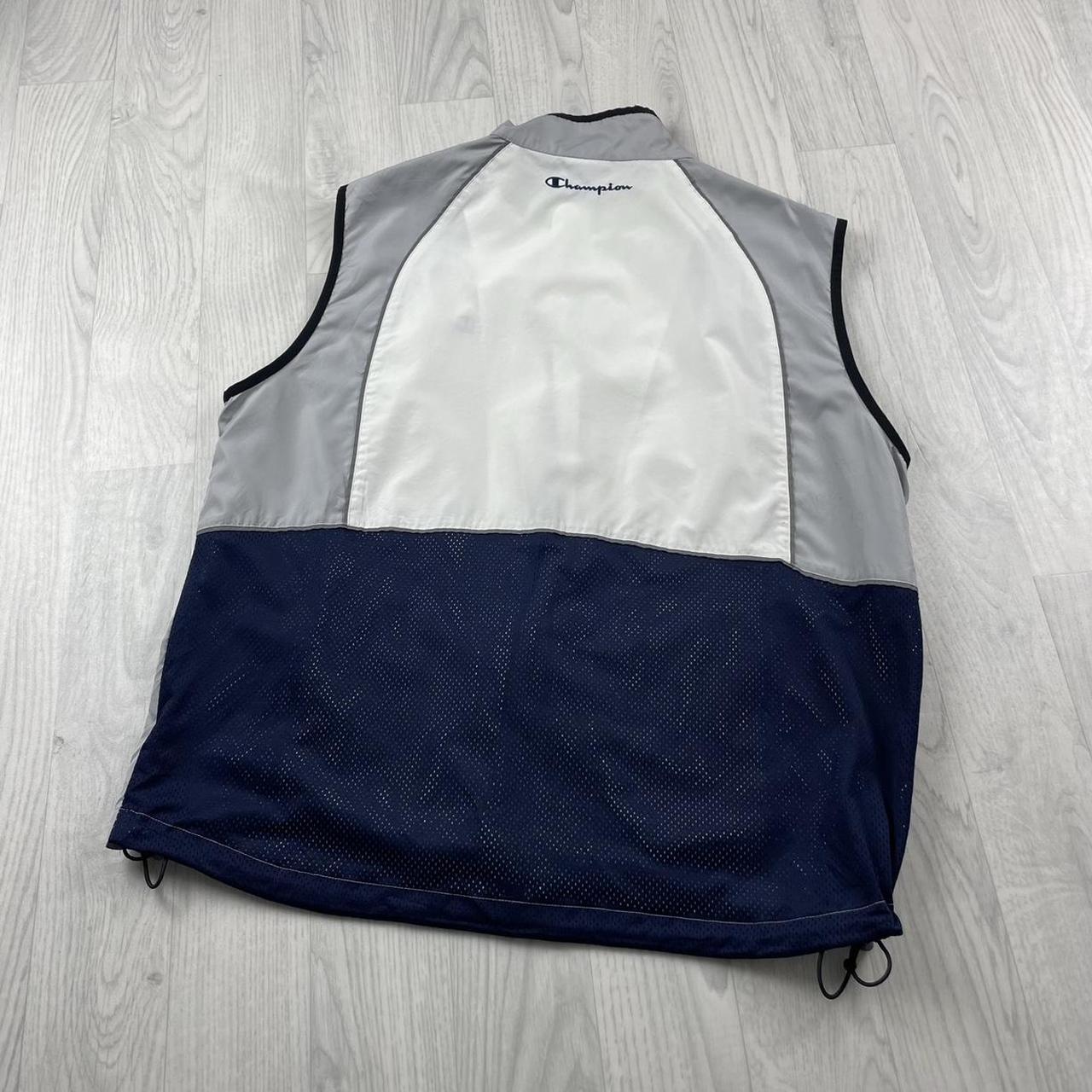 VINTAGE 00s CHAMPION LIGHTWEIGHT BODY WARMER VEST JACKET WHITE