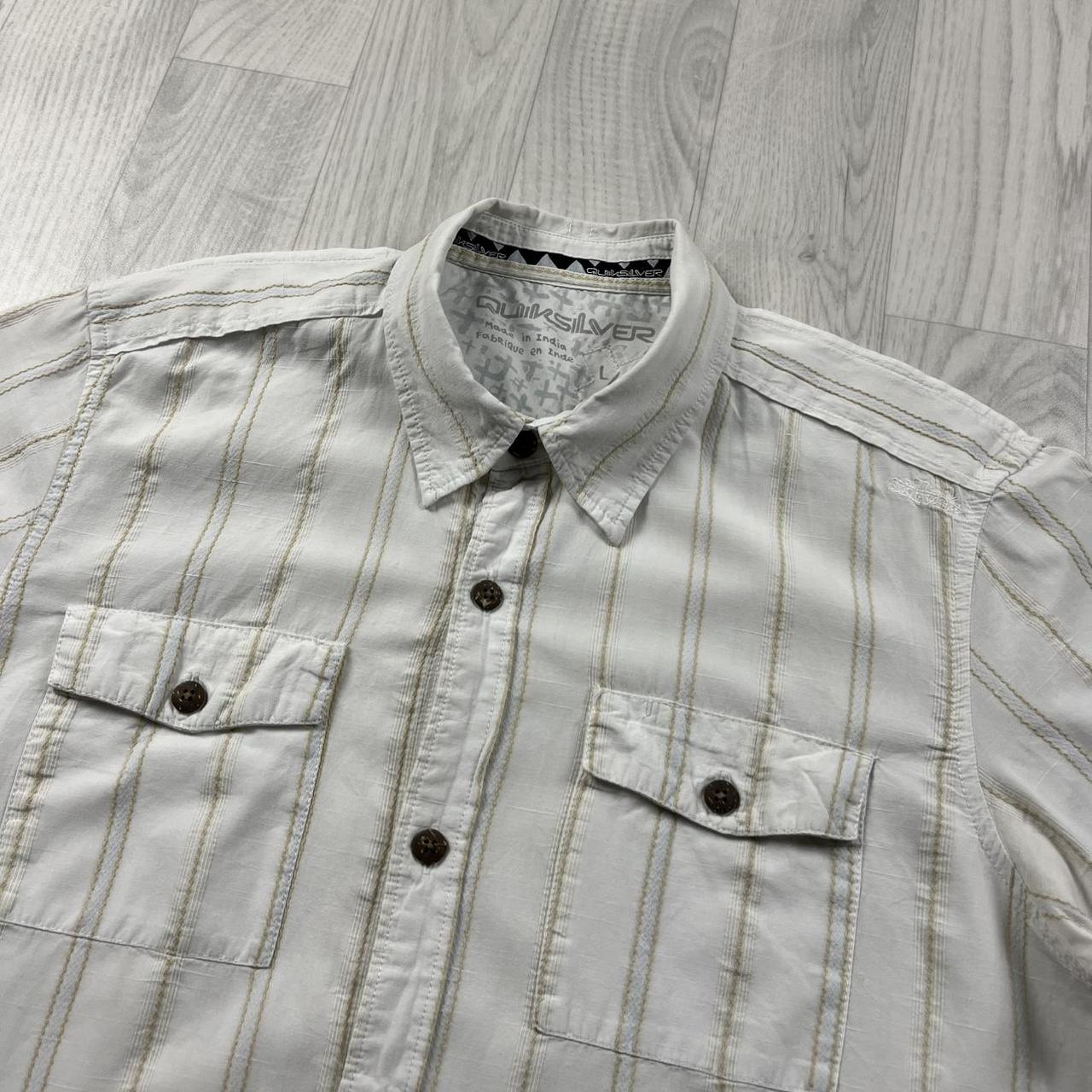 VINTAGE Y2K QUIKSILVER STRIPED SHORT SLEEVE SHIRT WHITE