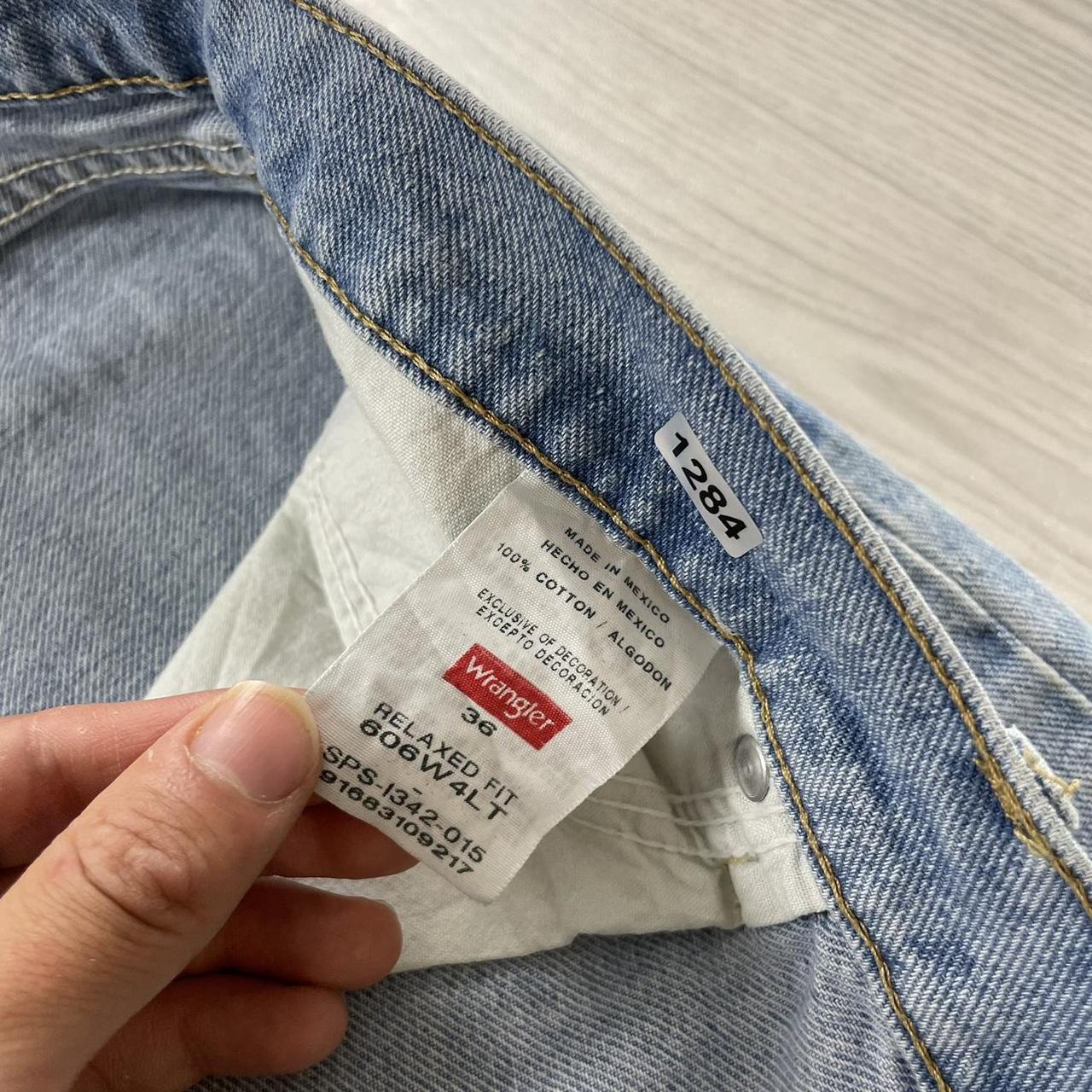 VINTAGE WRANGLER BAGGY LOOSE SKATER JORTS LIGHT BLUE (36w)