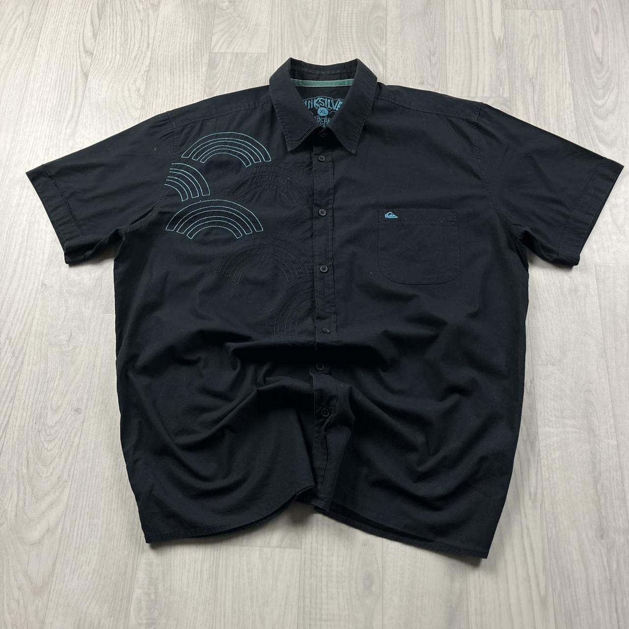 VINTAGE Y2K QUIKSILVER SHORT SLEEVE SHIRT NAVY BLUE