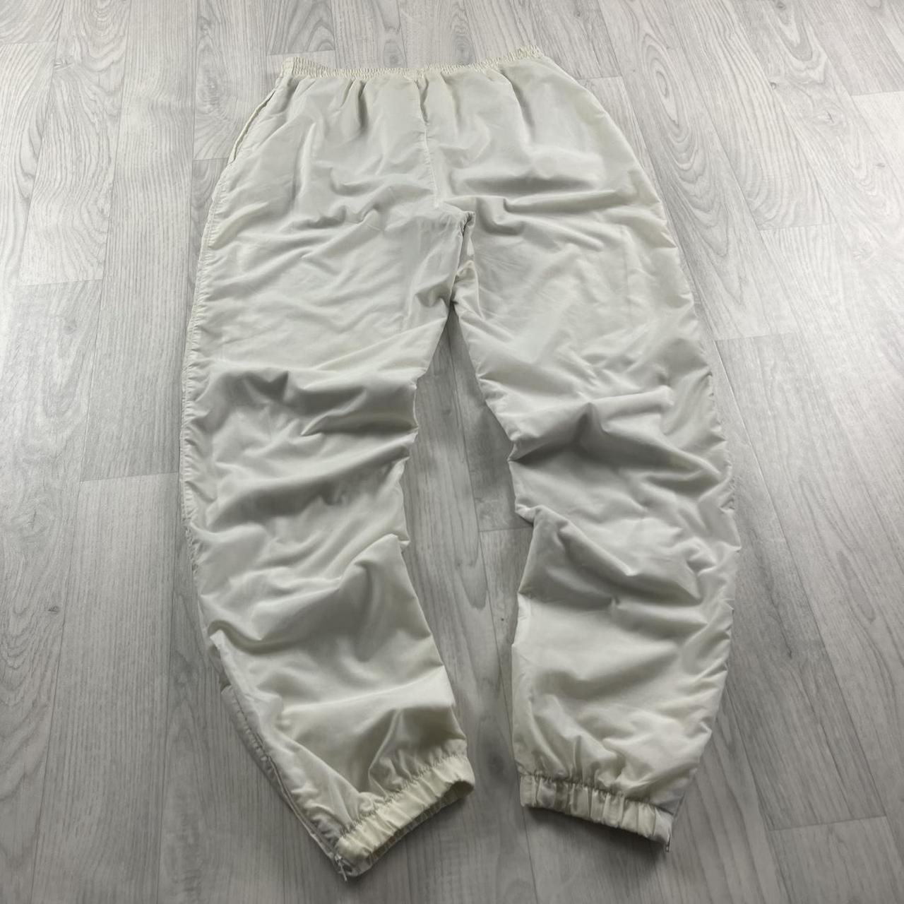 VINTAGE 90s ADIDAS BAGGY TRACKSUIT BOTTOMS WHITE (S)