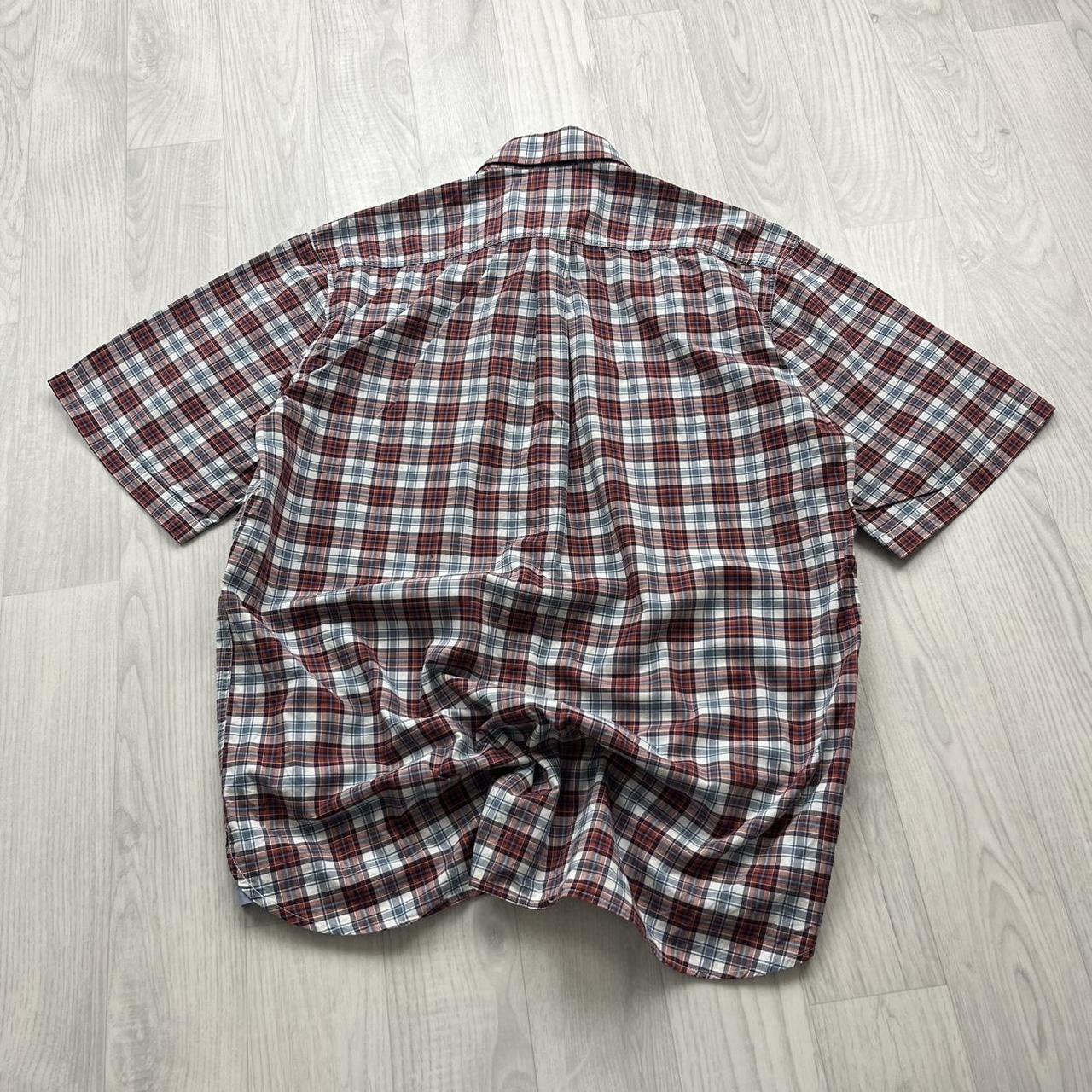 BARBOUR CHECKERED SHORT SLEEVE BUTTON UP SHIRT BURGUNDY / BLUE