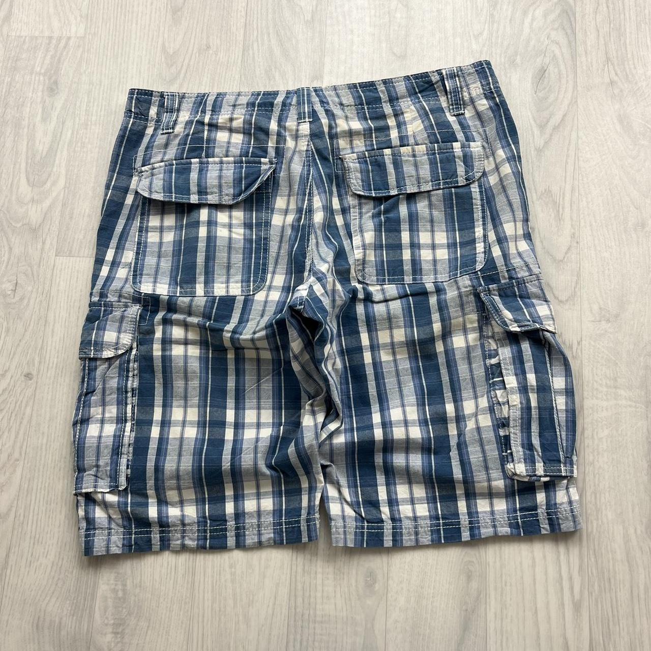 VINTAGE Y2K BAGGY CHECKERED PLAID SHORTS BLUE / WHITE