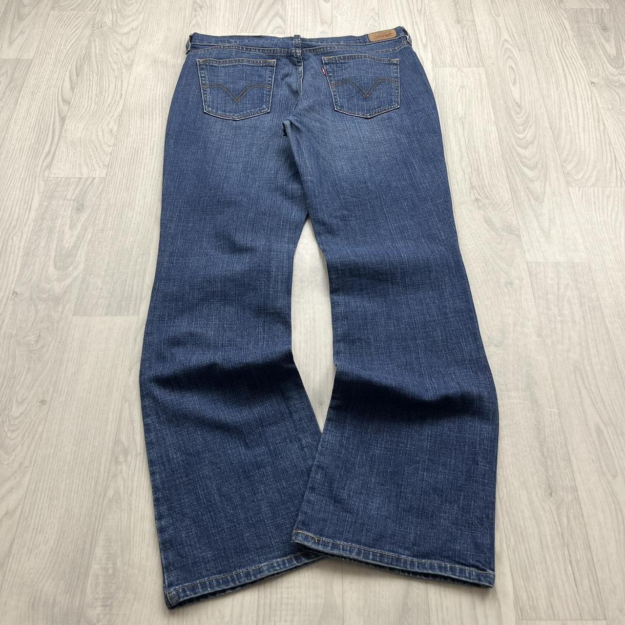 VINTAGE LEVIS 515 BOOTCUT JEANS NAVY BLUE