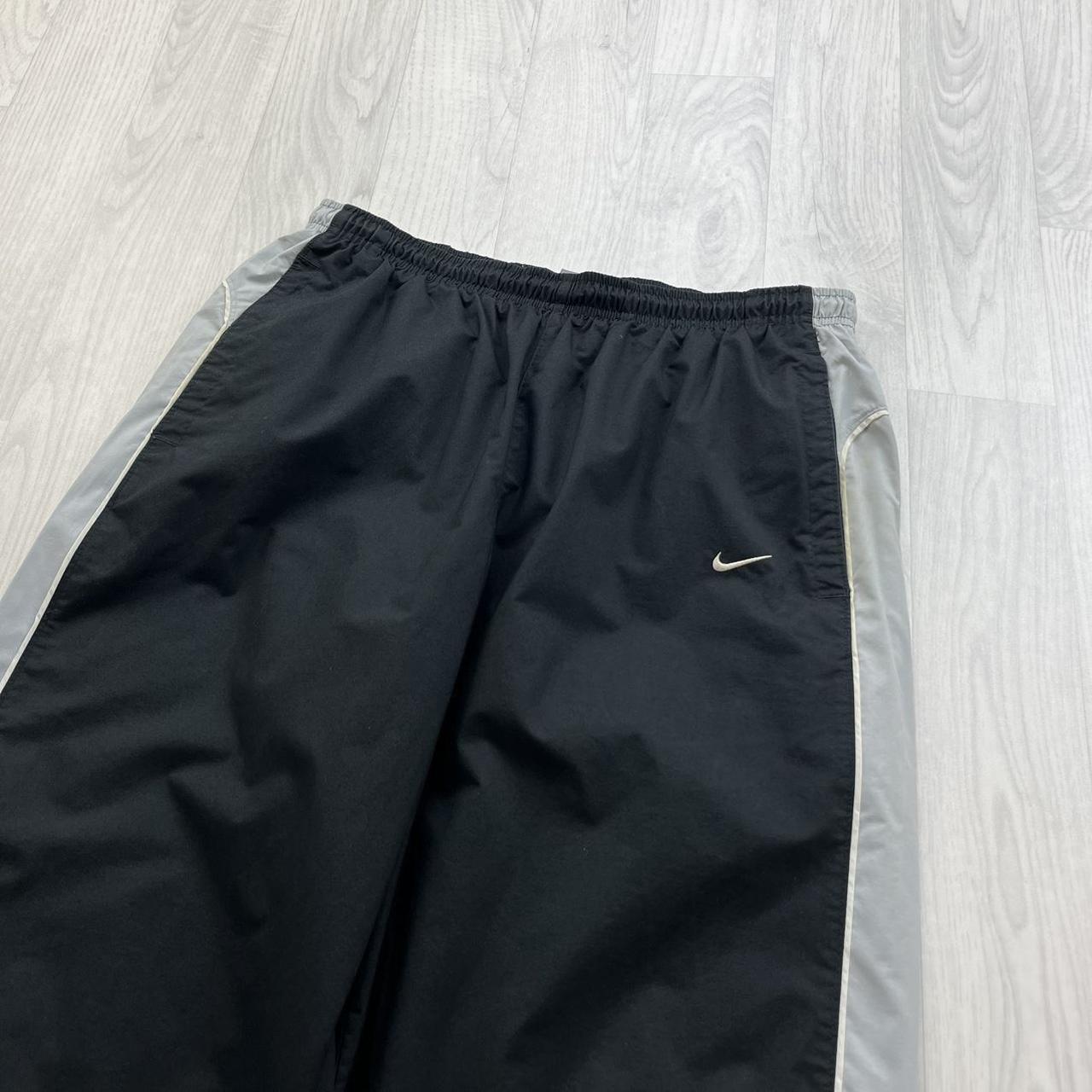 VINTAGE Y2K NIKE WIDE LEG SPORTY TRACKSUIT BOTTOMS BLACK
