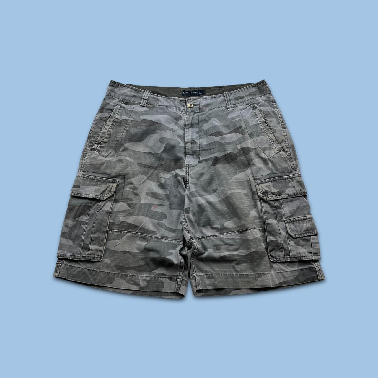 VINTAGE Y2K FADED GLORY BAGGY CAMO CARGO SHORTS GREY