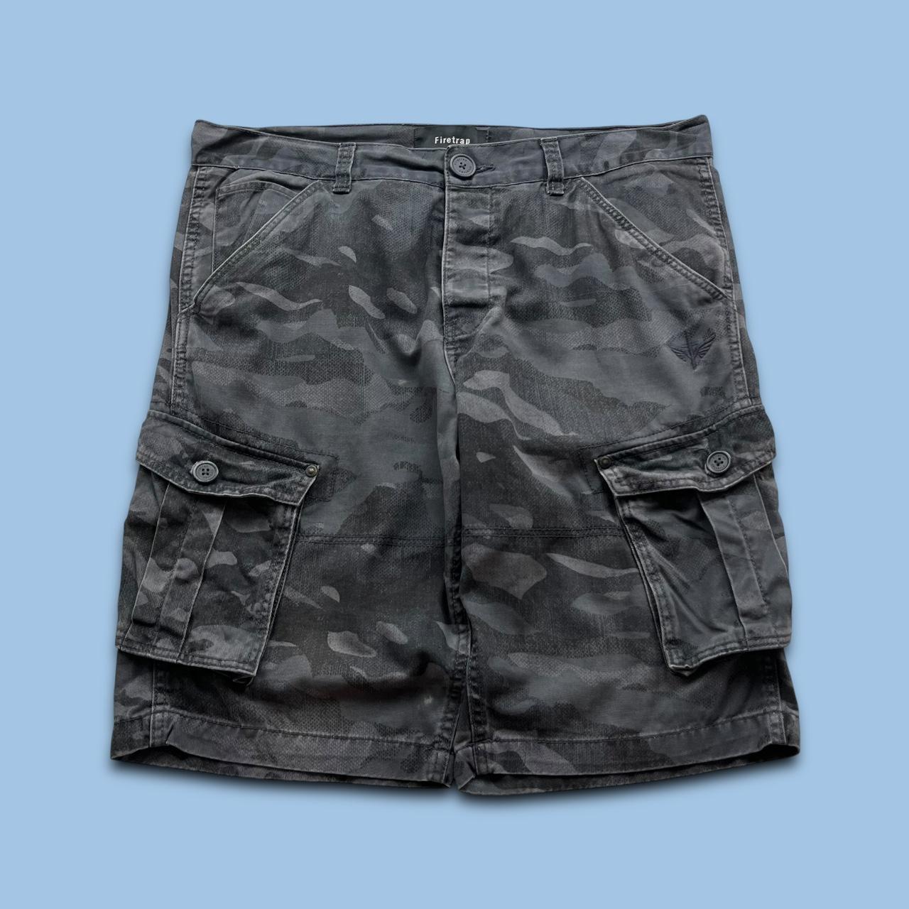 VINTAGE Y2K FIRETRAP BAGGY LOOSE CAMO SHORTS BLACK