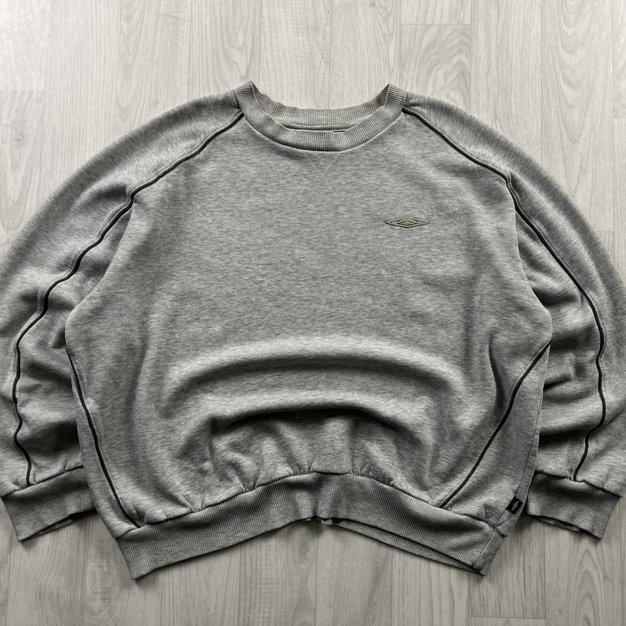 VINTAGE Y2K UMBRO SMALL LOGO SWEATSHIRT GREY