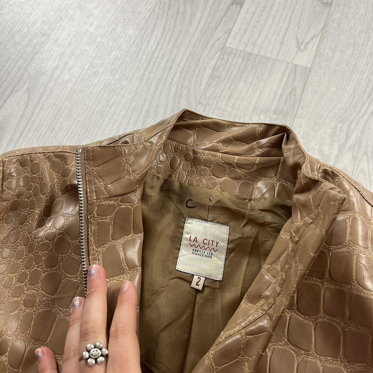 VINTAGE Y2K SNAKE PRINT LEATHER STYLE JACKET BEIGE (S)