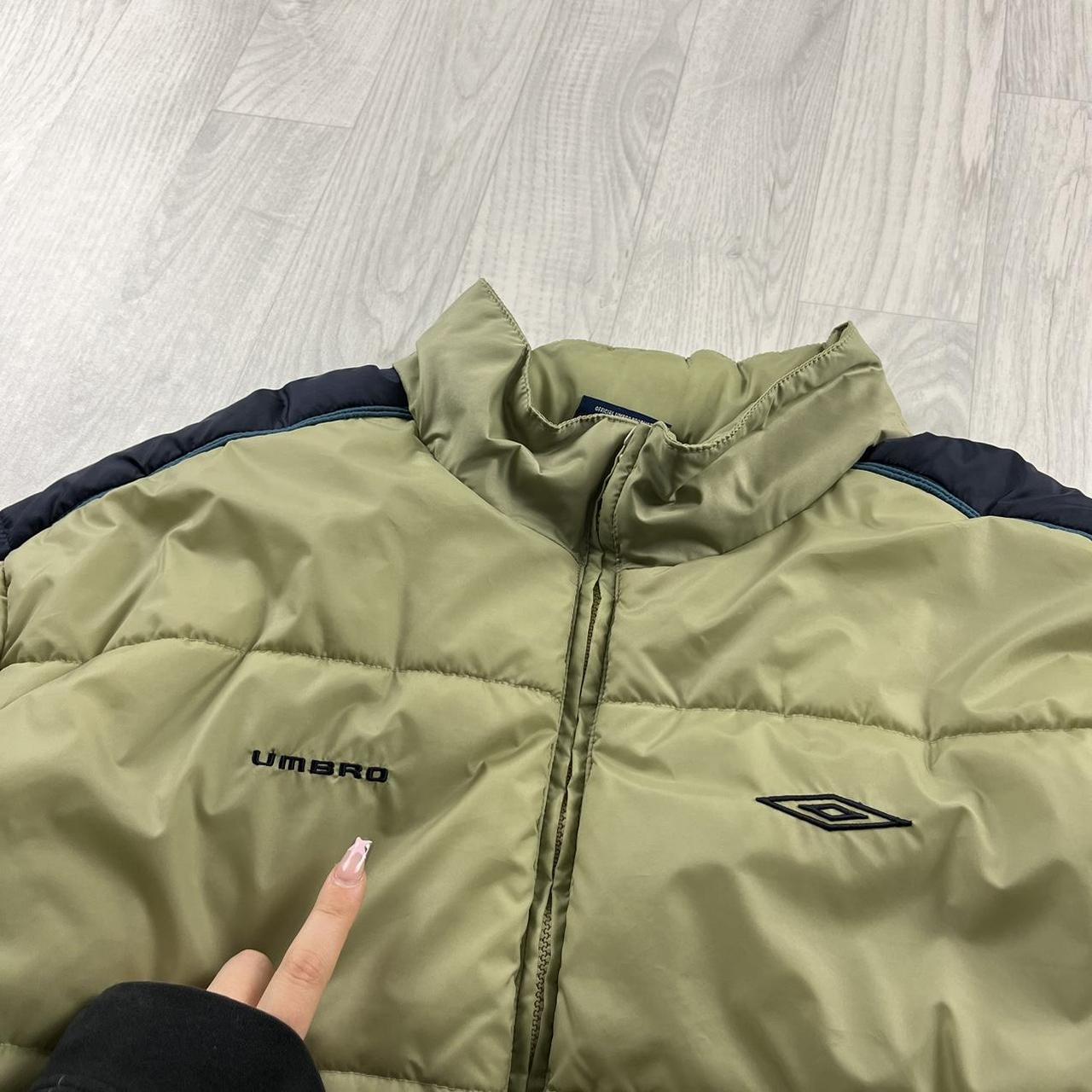 VINTAGE Y2K UMBRO PUFFER JACKET GREEN