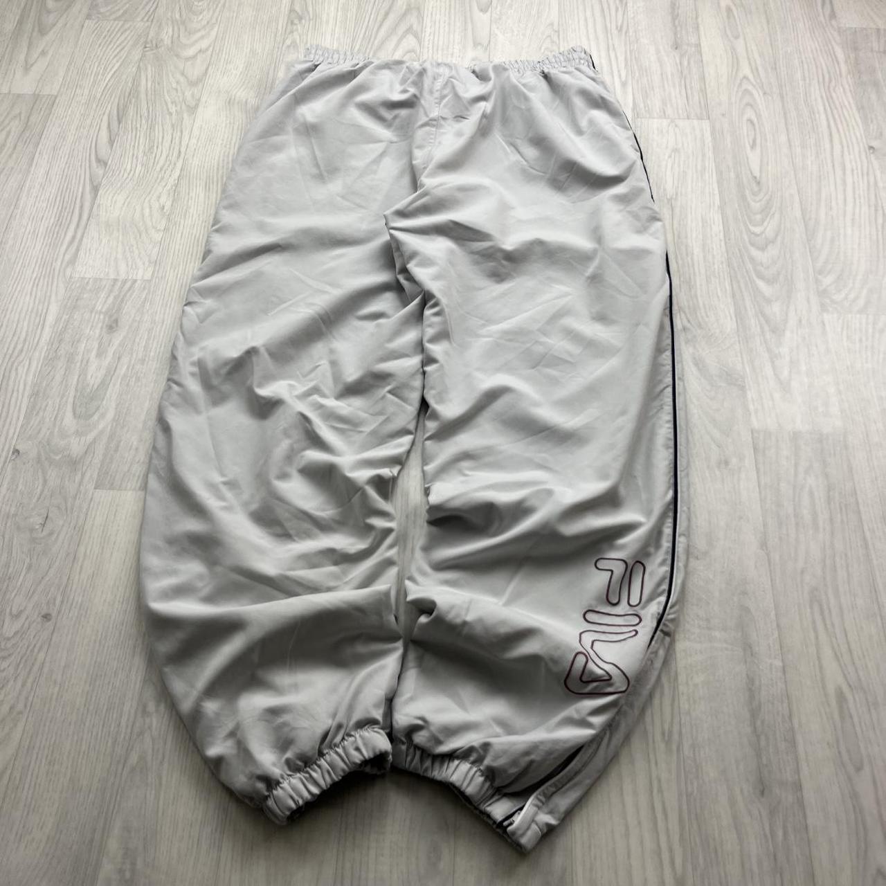 VINTAGE Y2K FILA BAGGY TRACKSUIT BOTTOMS GREY