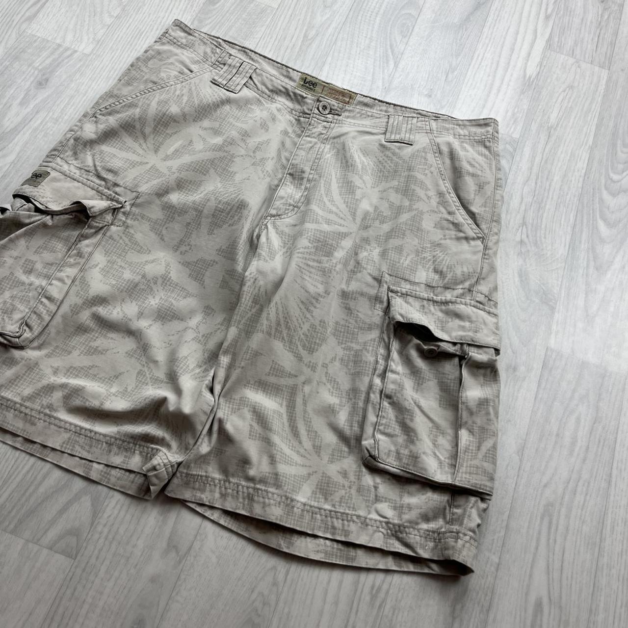 VINTAGE Y2K LEE BAGGY FLORAL PATTERN SHORTS CREAM