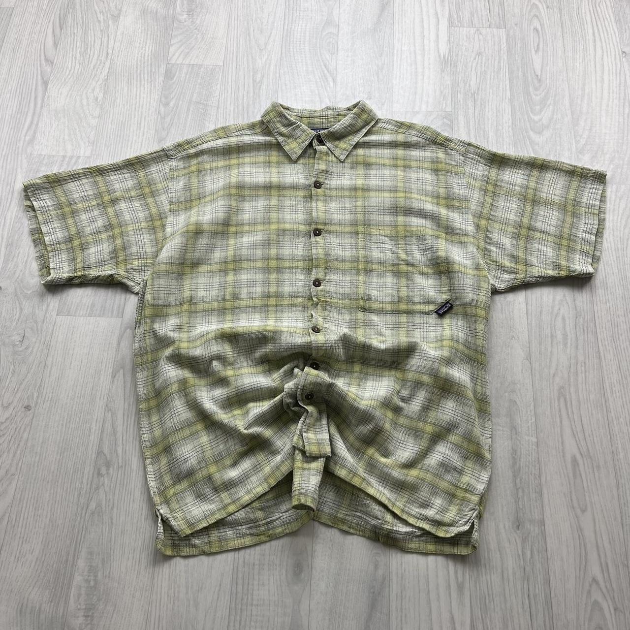 VINTAGE Y2K PATAGONIA SHORT SLEEVE PLAID SHIRT GREEN