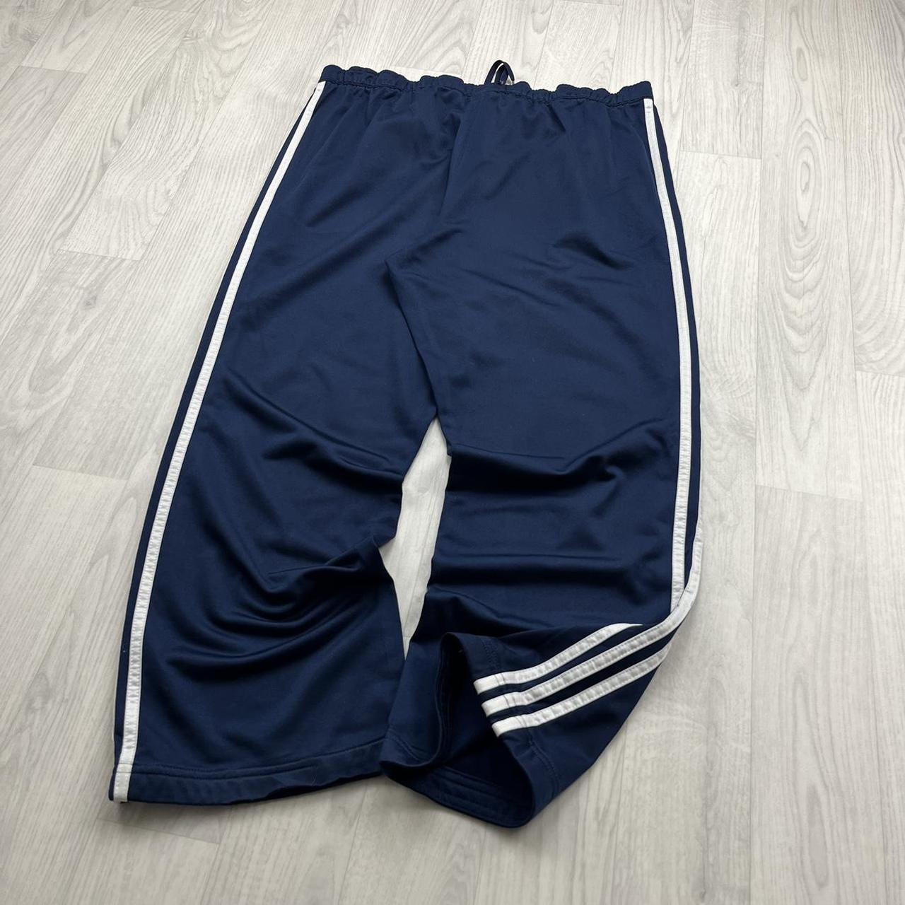 VINTAGE Y2K ADIDAS LOW RISE SIDE STRIPE BAGGY TRACKSUIT BOTTOMS NAVY WHITE (L Ws)