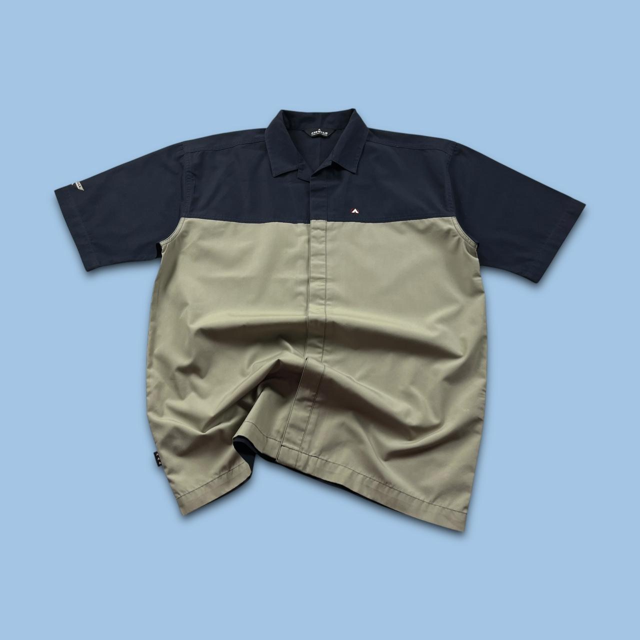 VINTAGE Y2K AIRWALK SHORT SLEEVE SHIRT NAVY BEIGE