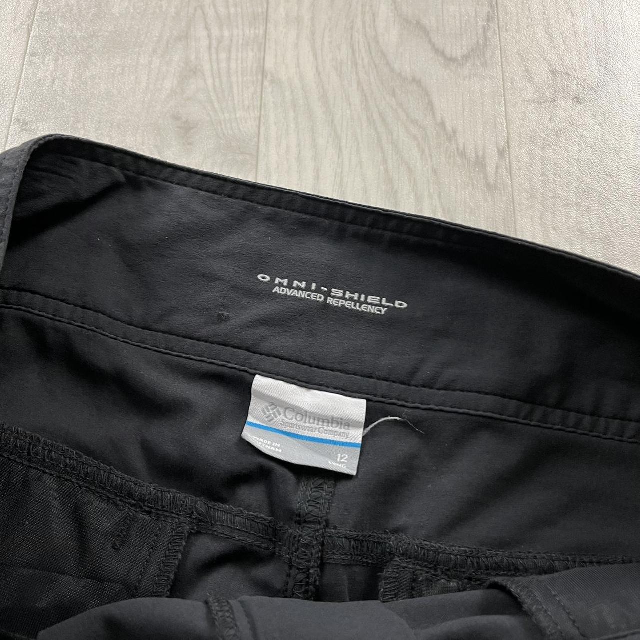 VINTAGE Y2K COLUMBIA BAGGY LIGHTWEIGHT SPORTSWEAR TROUSERS BLACK