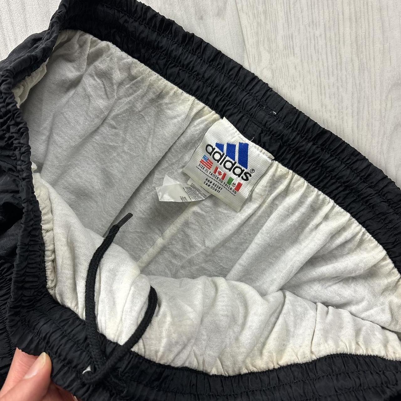 VINTAGE 90s ADIDAS BAGGY SHELL TRACKSUIT BOTTOMS BLACK