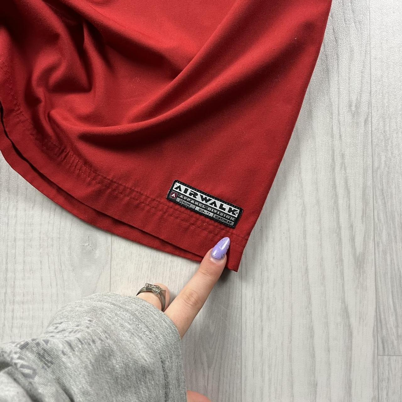 VINTAGE Y2K AIRWALK SHORT SLEEVE SHIRT RED