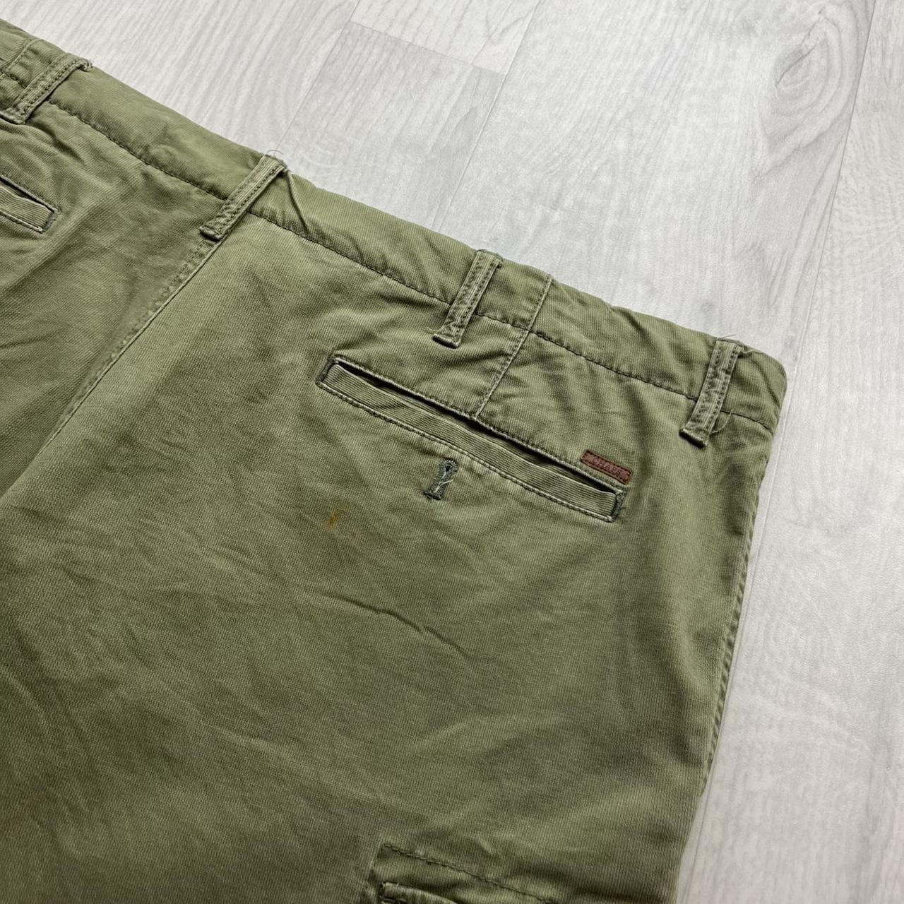 CHAPS BAGGY CARGO SHORTS KHAKI GREEN