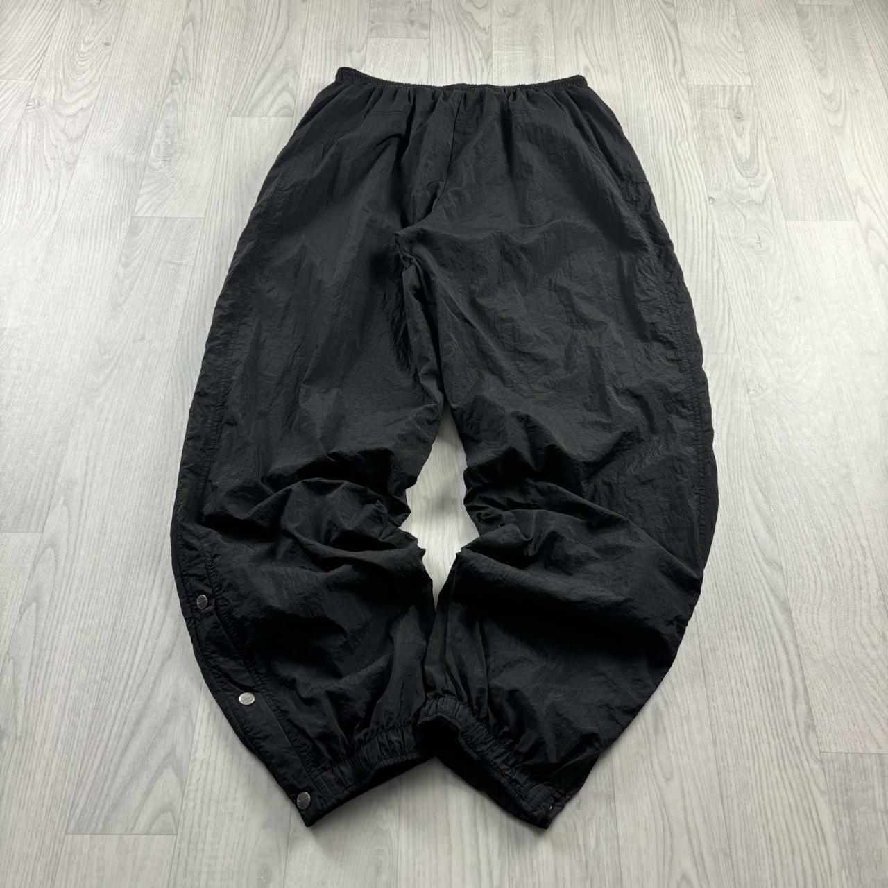 VINTAGE 90s NIKE POPPER BAGGY TRACKSUIT BOTTOMS BLACK