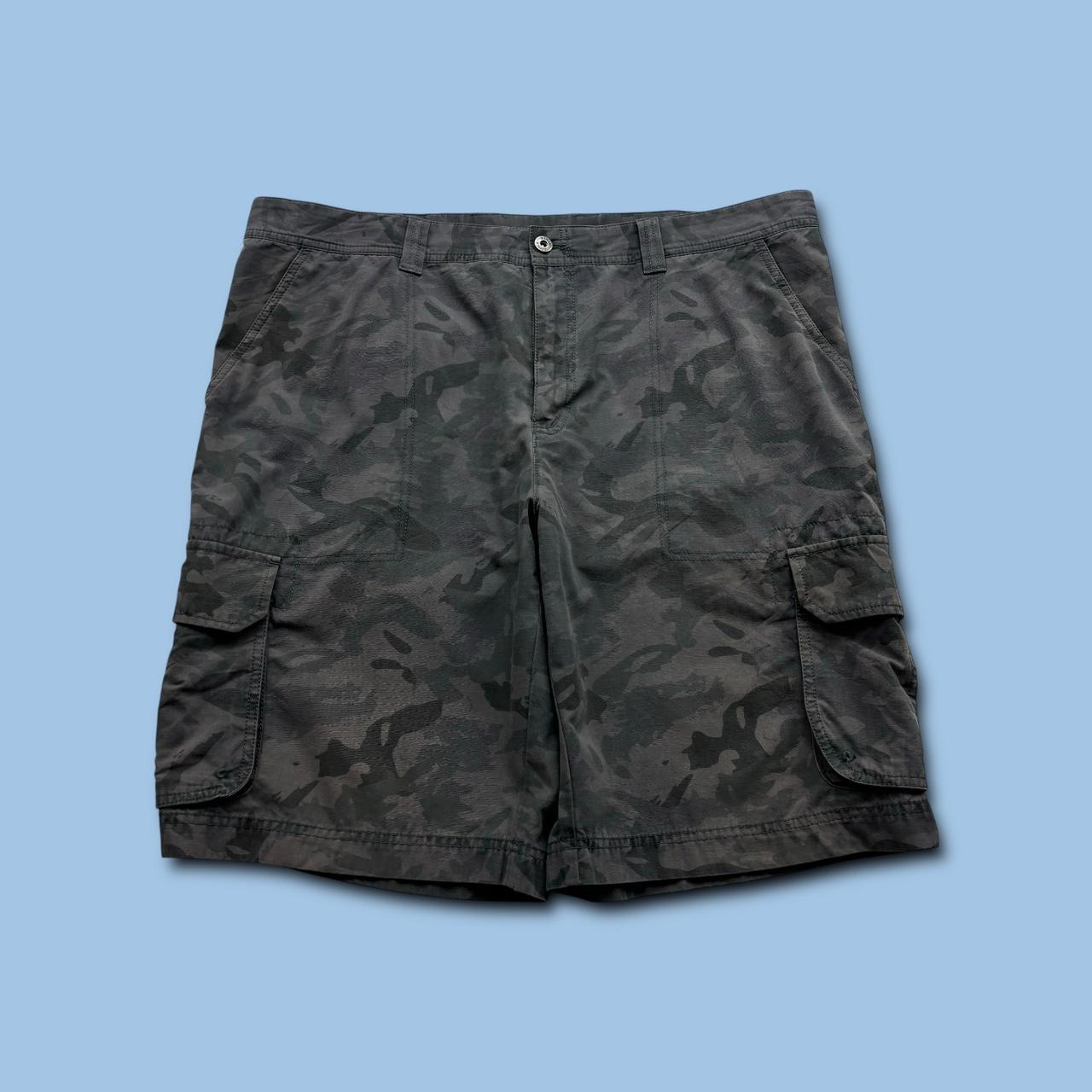 VINTAGE Y2K BAGGY LOOSE CAMO SHORTS BLACK