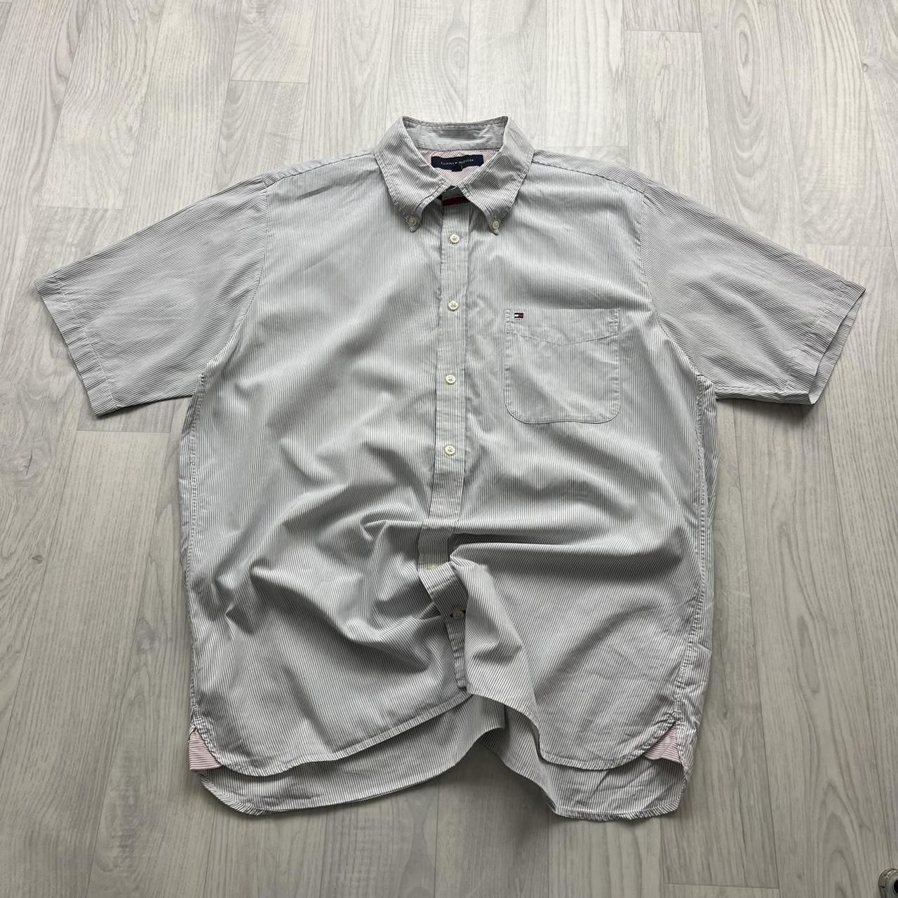 VINTAGE Y2K TOMMY HILFIGER STRIPED SHORT SLEEVE SHIRT WHITE