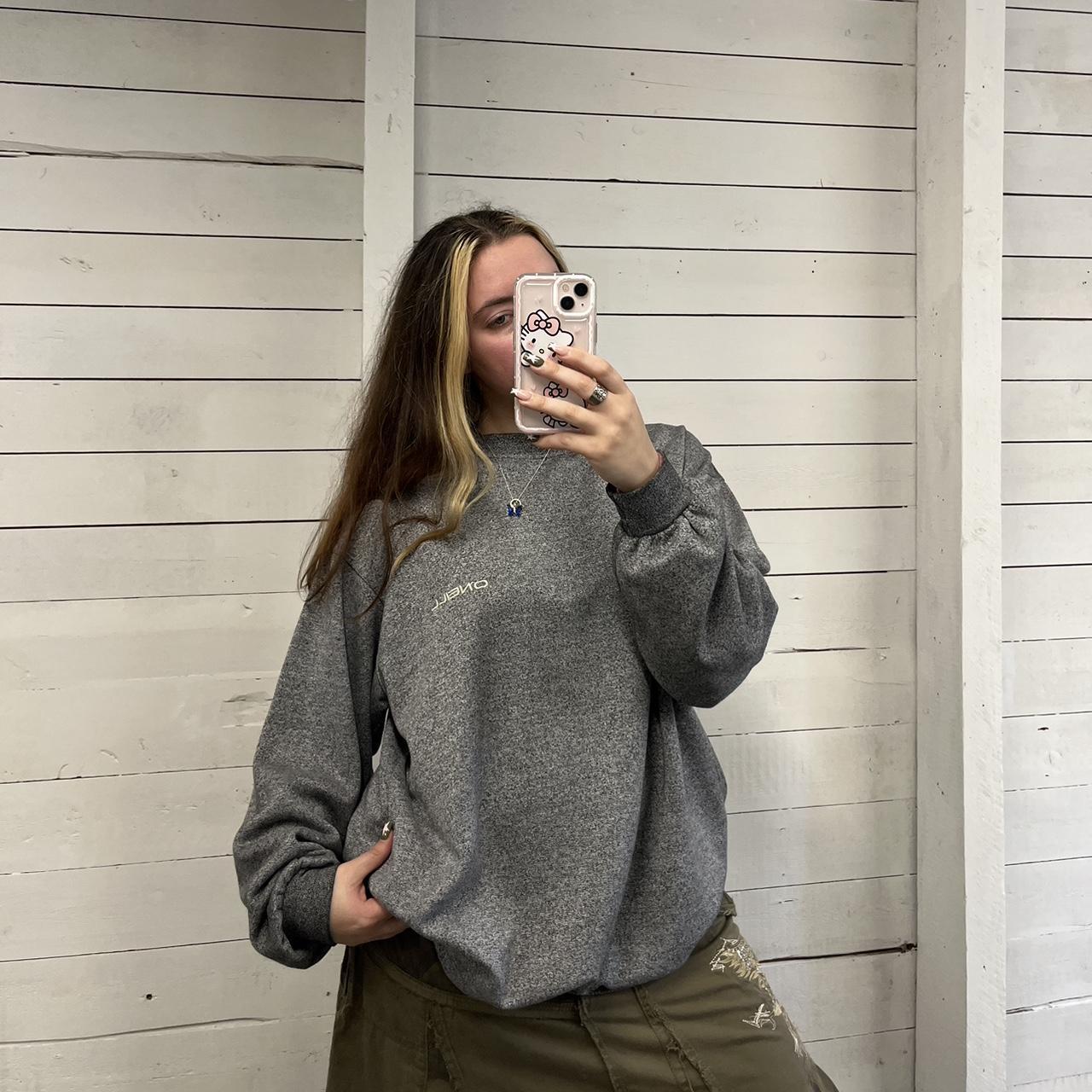 VINTAGE Y2K ONEILL GRAPHIC SWEATSHIRT GREY