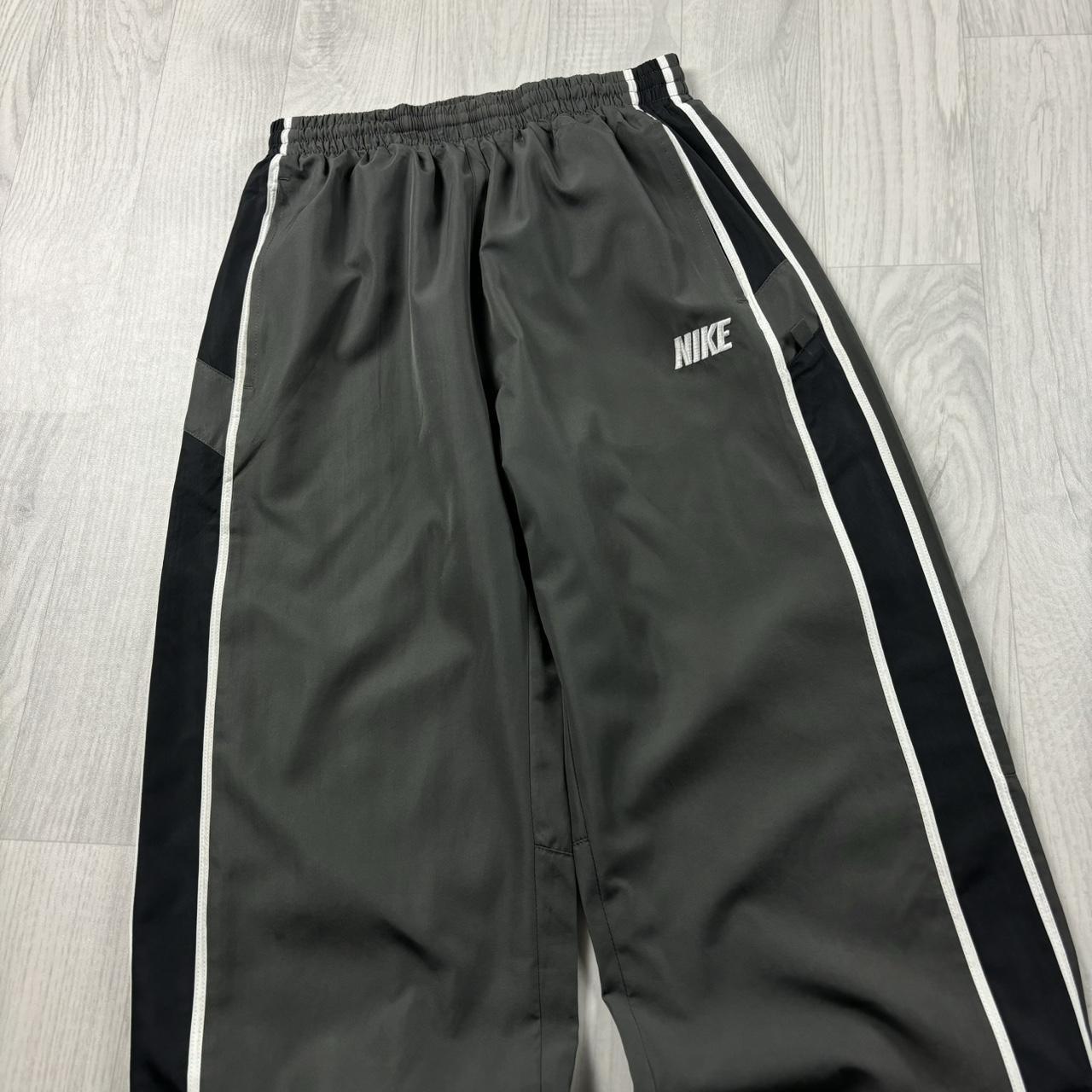 VINTAGE Y2K NIKE BAGGY TRACKSUIT BOTTOMS GREY