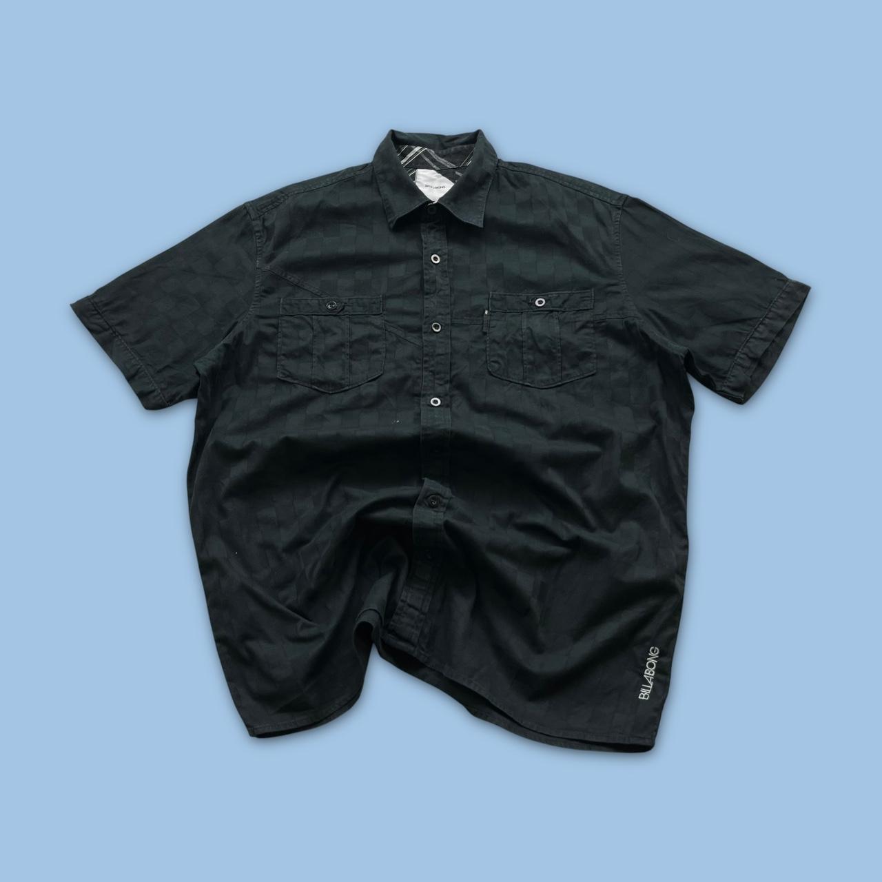 VINTAGE Y2K BILLABONG SHORT SLEEVE SHIRT BLACK