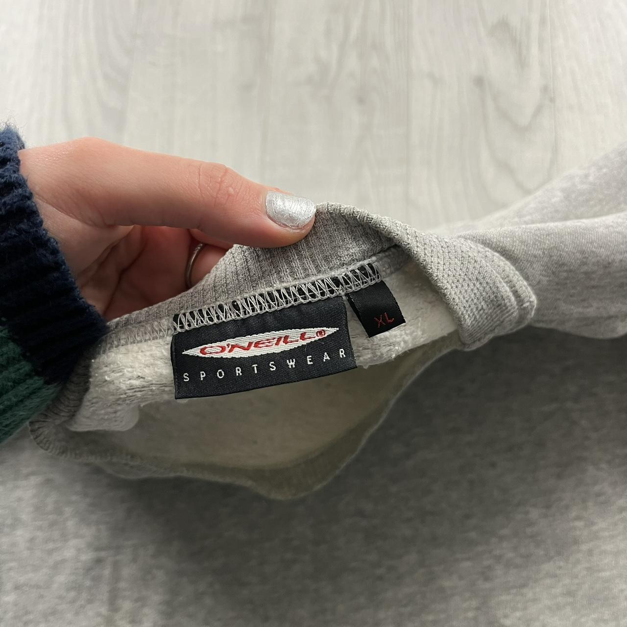 VINTAGE Y2K O’NEILL GRAPHIC SWEATSHIRT GREY