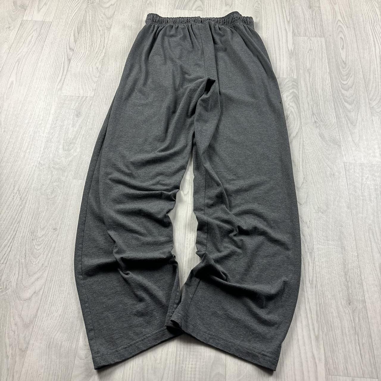 VINTAGE 00s CHAMPION BAGGY LIGHTWEIGHT SWEATPANTS GREY