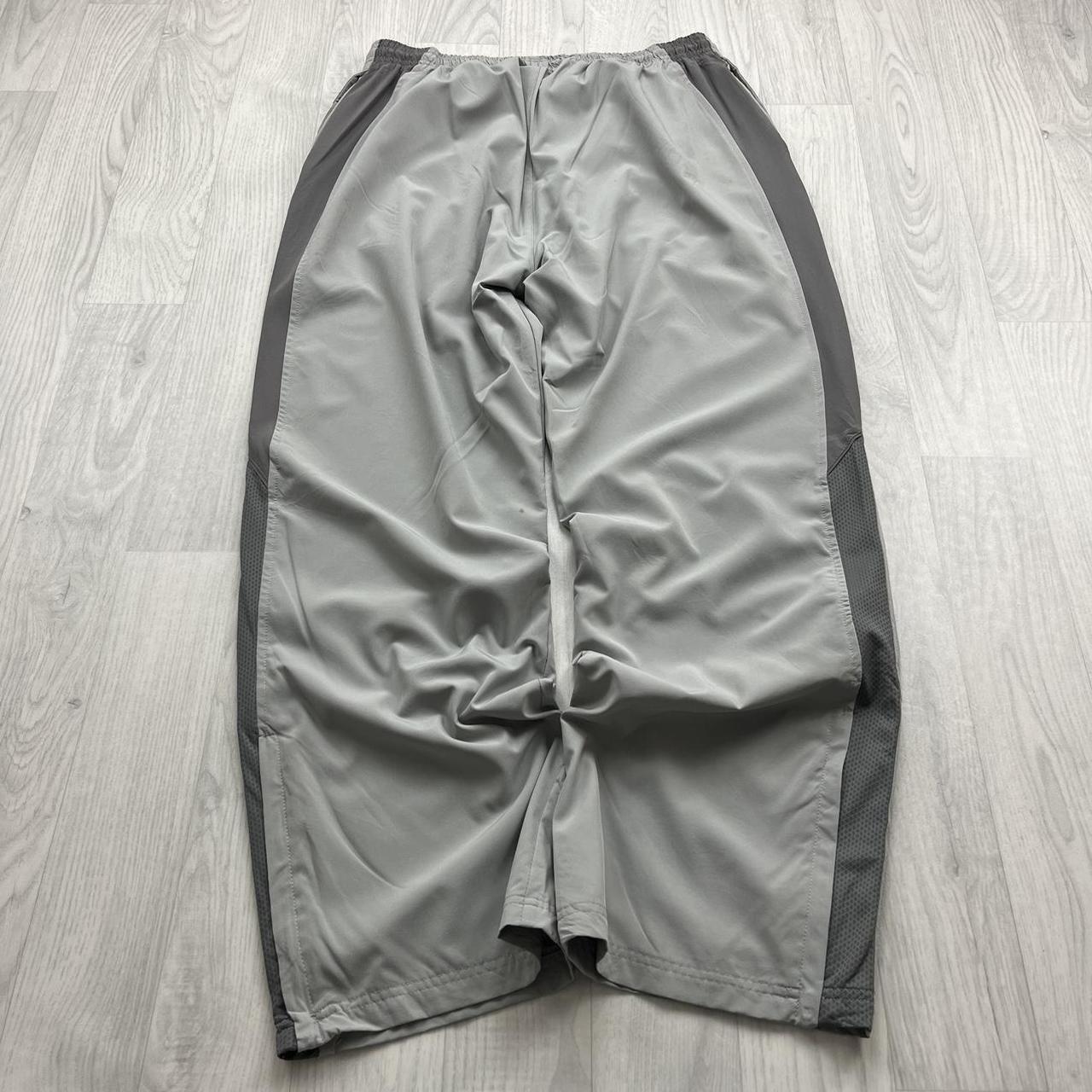 VINTAGE Y2K REEBOK BAGGY TRACKSUIT BOTTOMS GREY