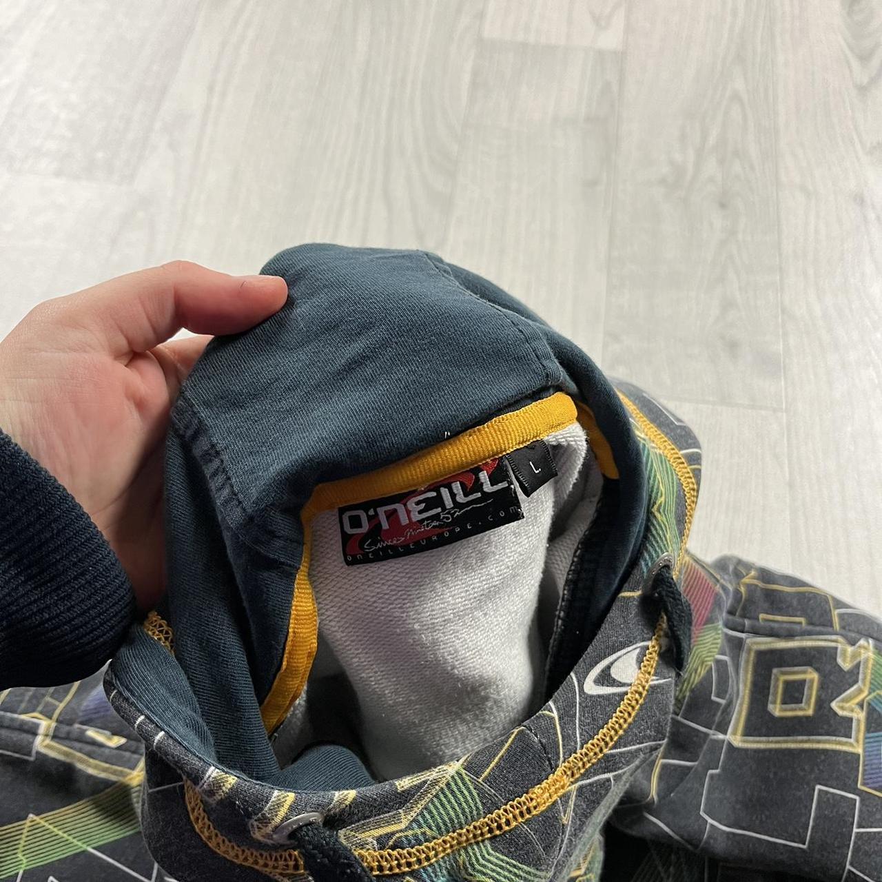 VINTAGE Y2K O’NEILL GRAPHIC ALL OVER PRINT HOODIE FADED BLACK